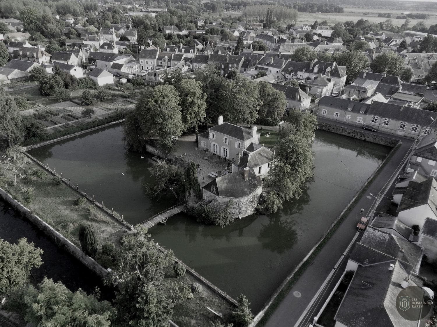 Vue extérieure du lieu Les Douves à Onzain en Centre-Val de Loire