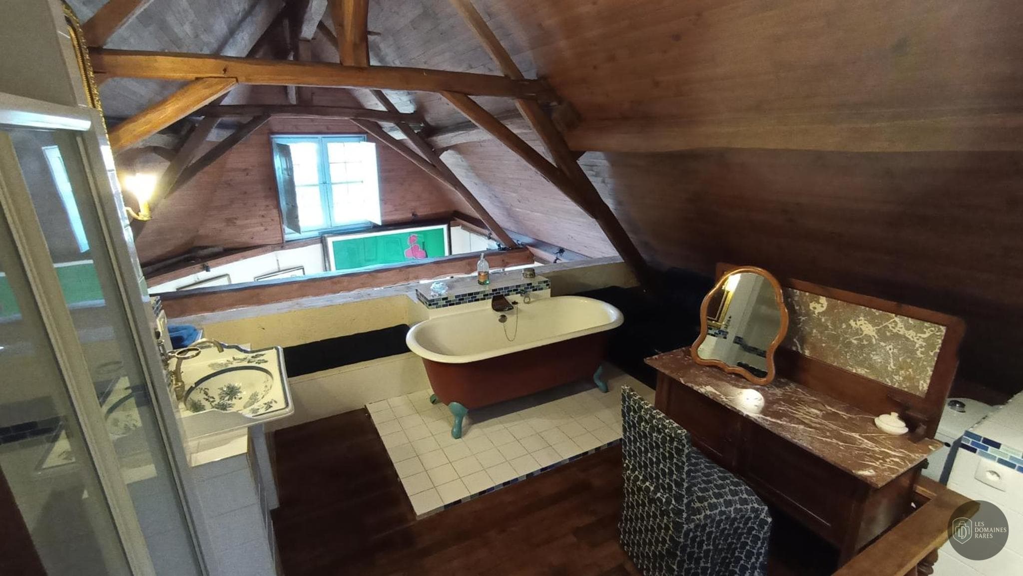Vue extérieure du lieu Les Douves à Onzain en Centre-Val de Loire