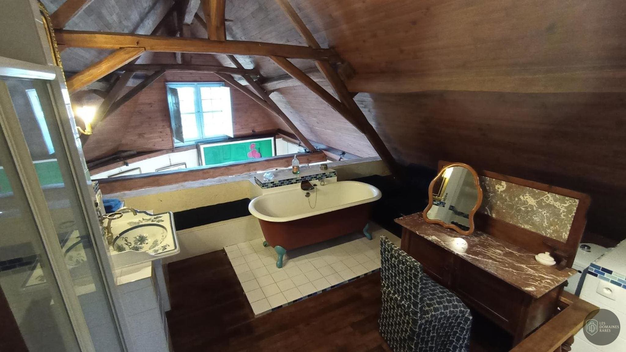 Vue extérieure du lieu Les Douves à Onzain en Centre-Val de Loire