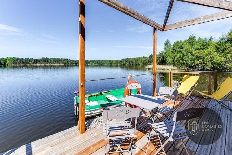 Vue extérieure du lieu Les Etangs de Taysse à Espagnac en Nouvelle-Aquitaine