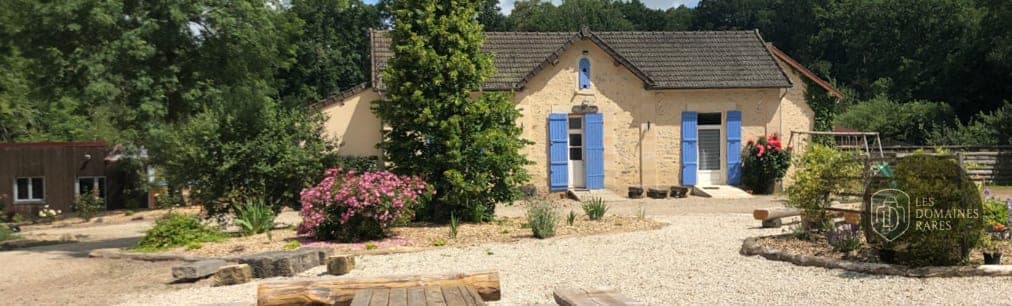 Vue extérieure du lieu Les Etangs de Vaux à La en Bourgogne-Franche-Comté