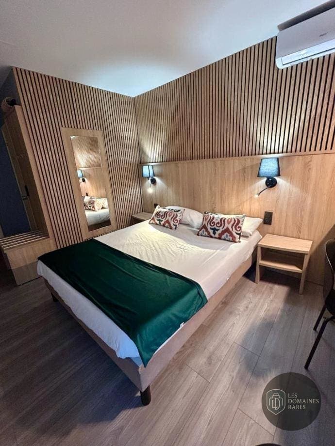 Chambre du lieu Les Gravades en Nouvelle-Aquitaine - séminaire corrèze (19)