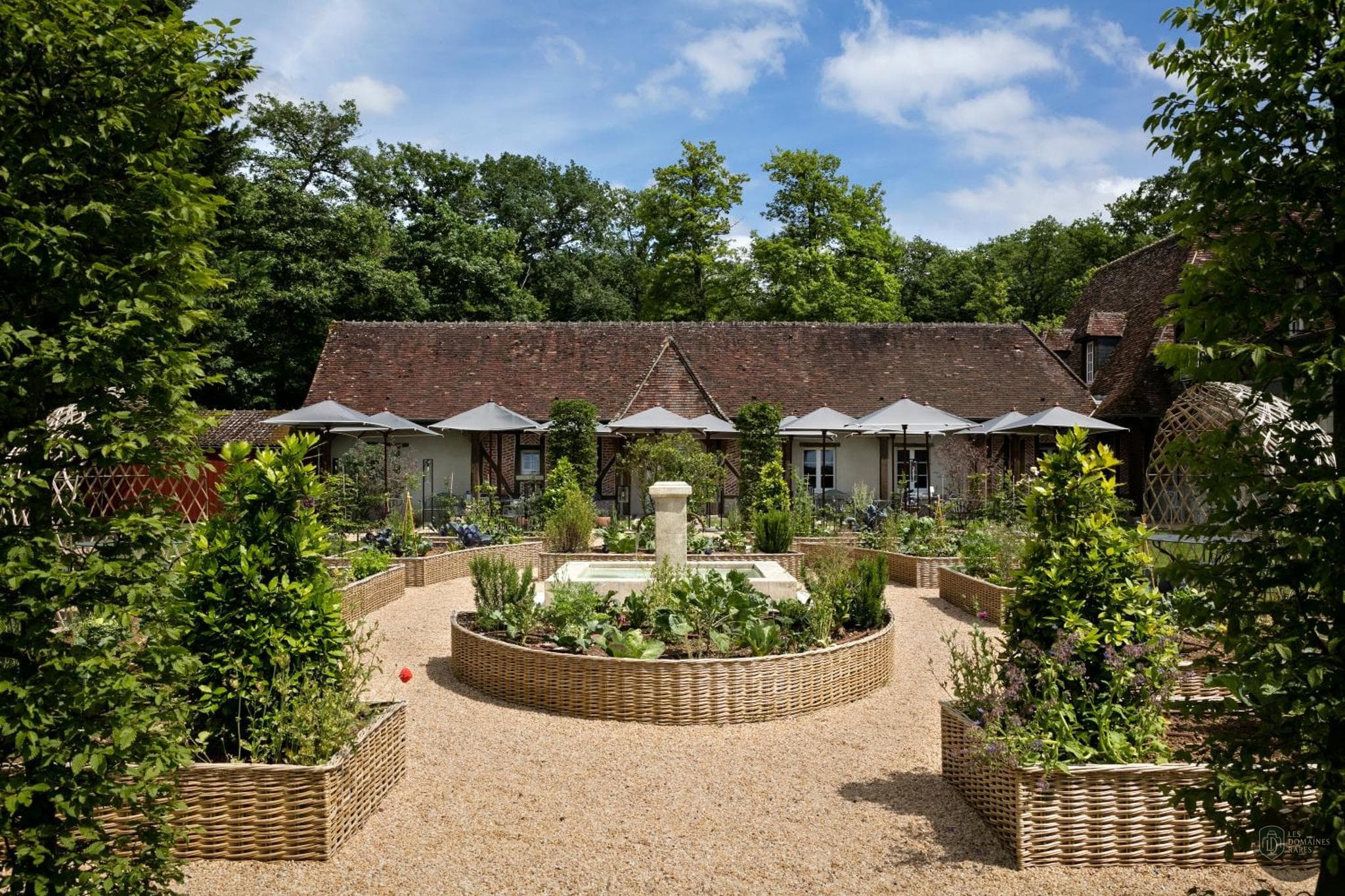 Vue extérieure du lieu Les Hauts de Loire à Onzain en Centre-Val de Loire