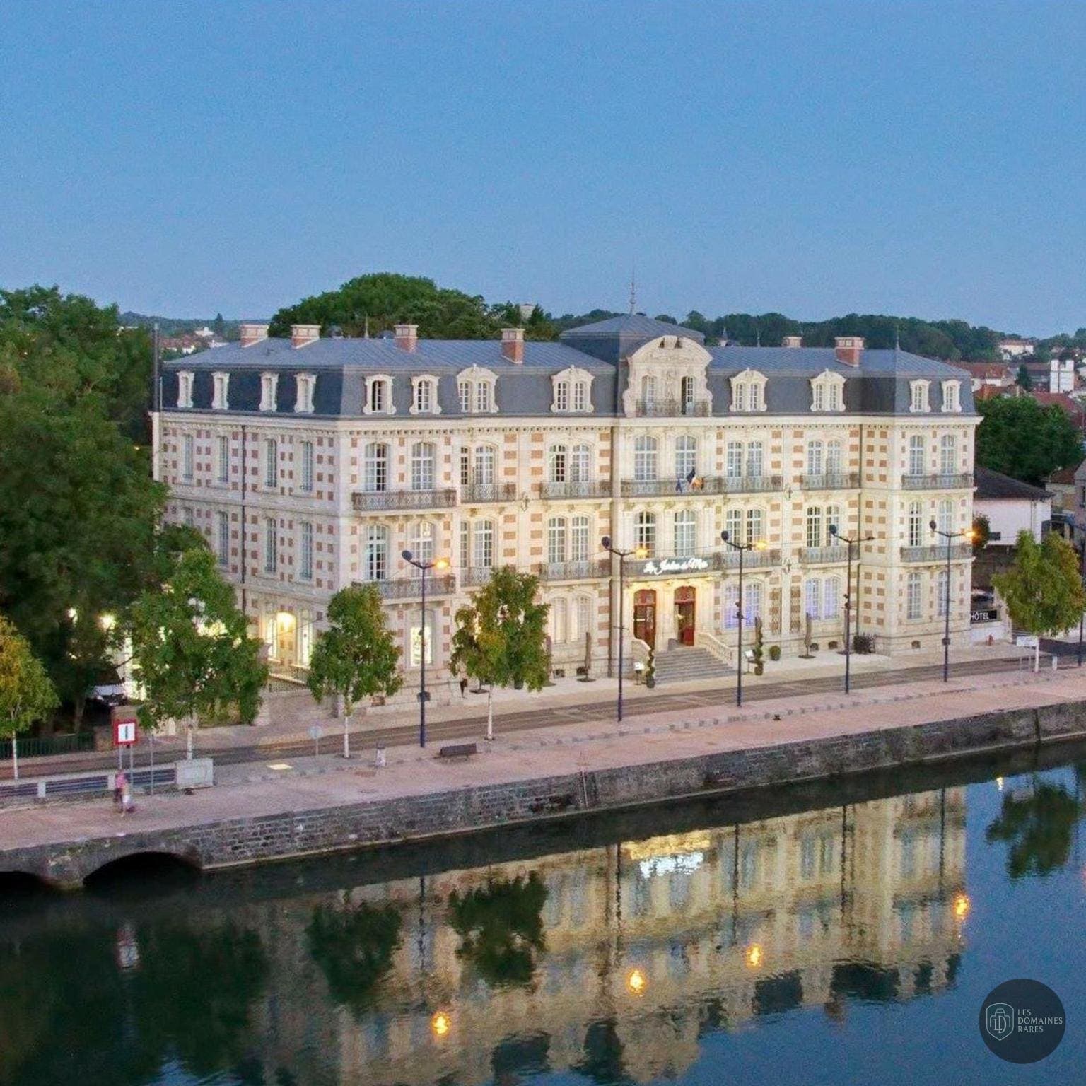Vue extérieure du lieu Les Jardins du Mess à Verdun en Grand Est