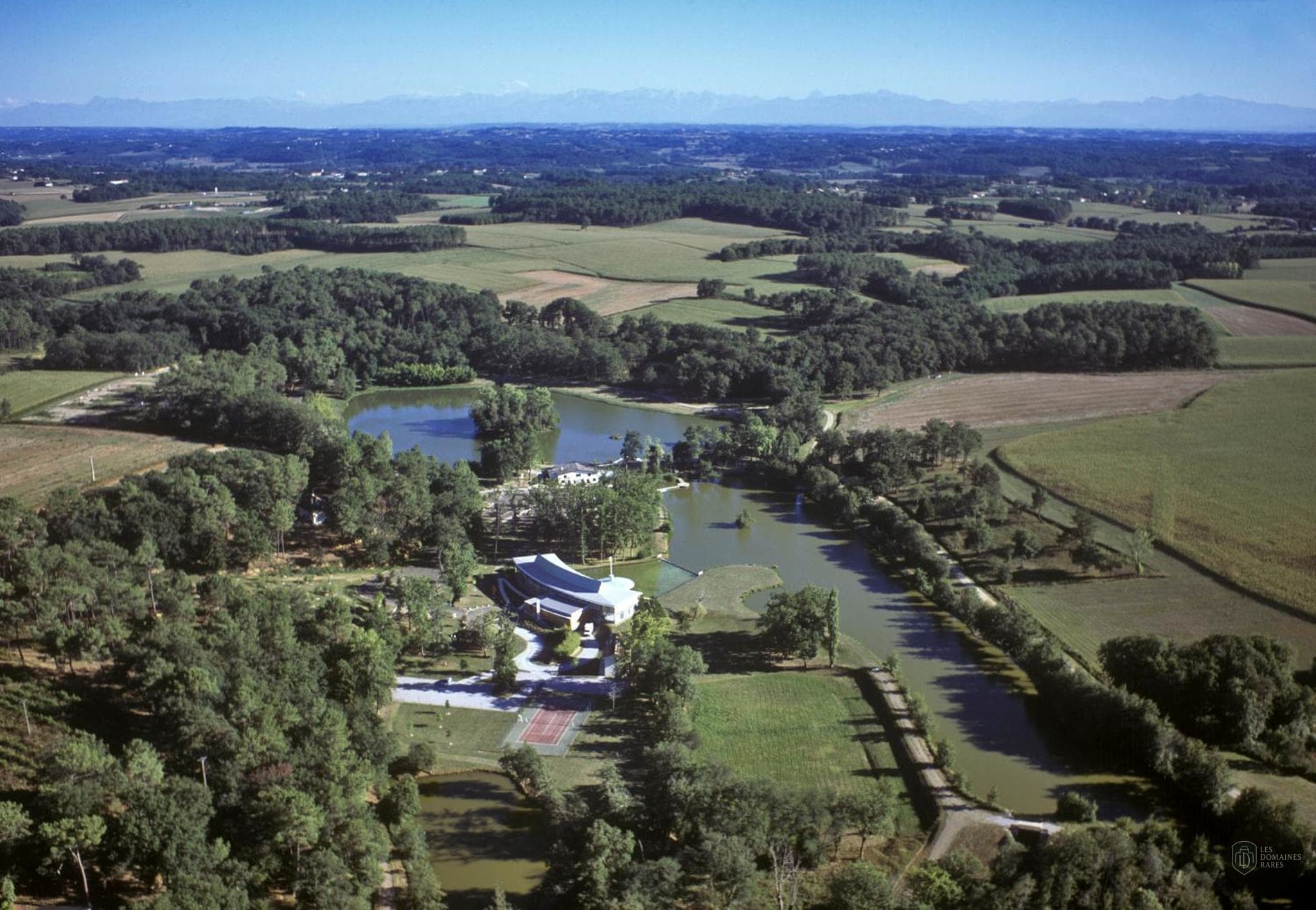 Vue extérieure du lieu Les Lacs d'Halco à Hagetmau en Nouvelle-Aquitaine