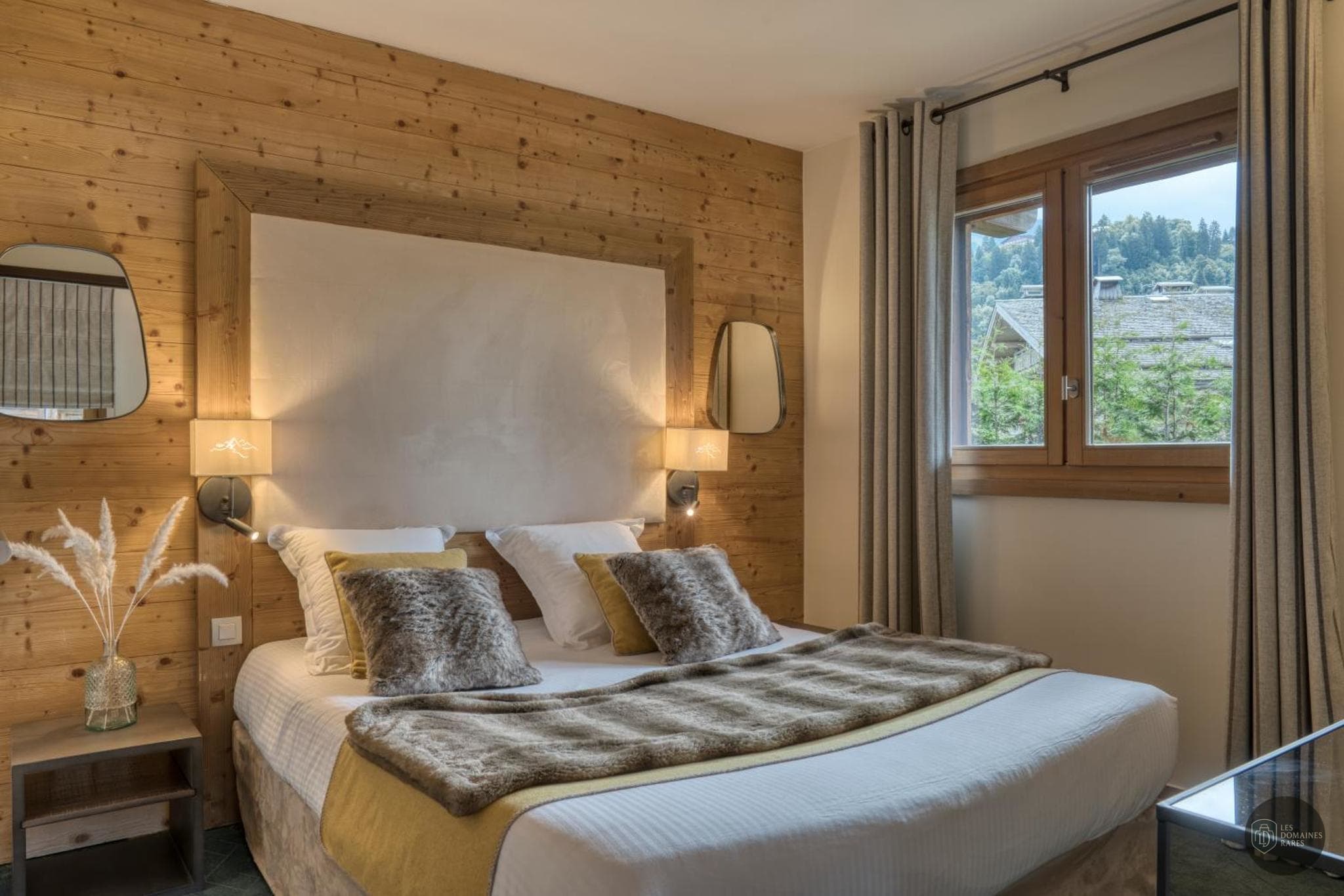 Chambre de l'hôtel Les Loges Blanches à Megève en Auvergne-Rhône-Alpes - séminaire haute-savoie