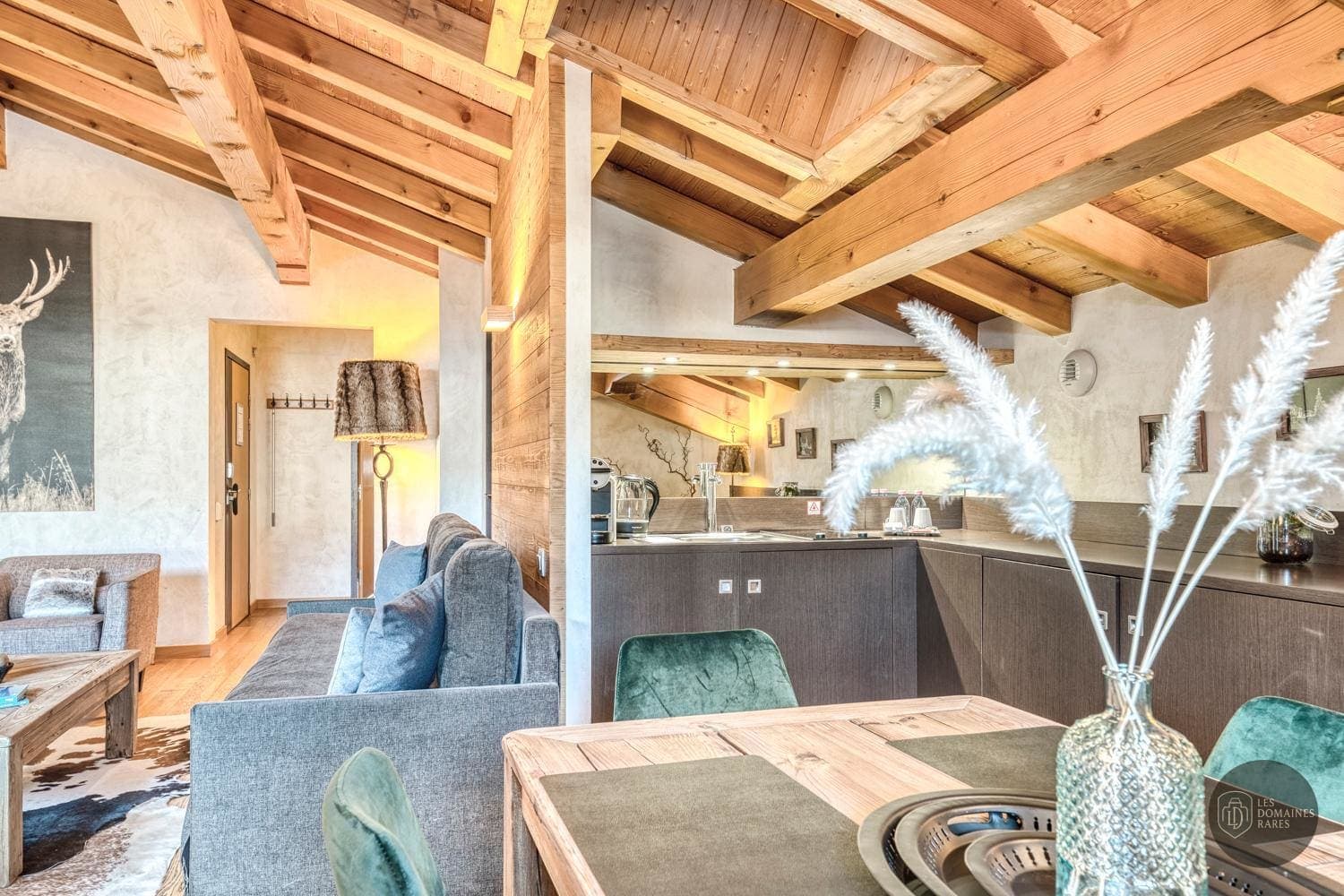 Espace intérieur de l'hôtel Les Loges Blanches à Megève en Auvergne-Rhône-Alpes