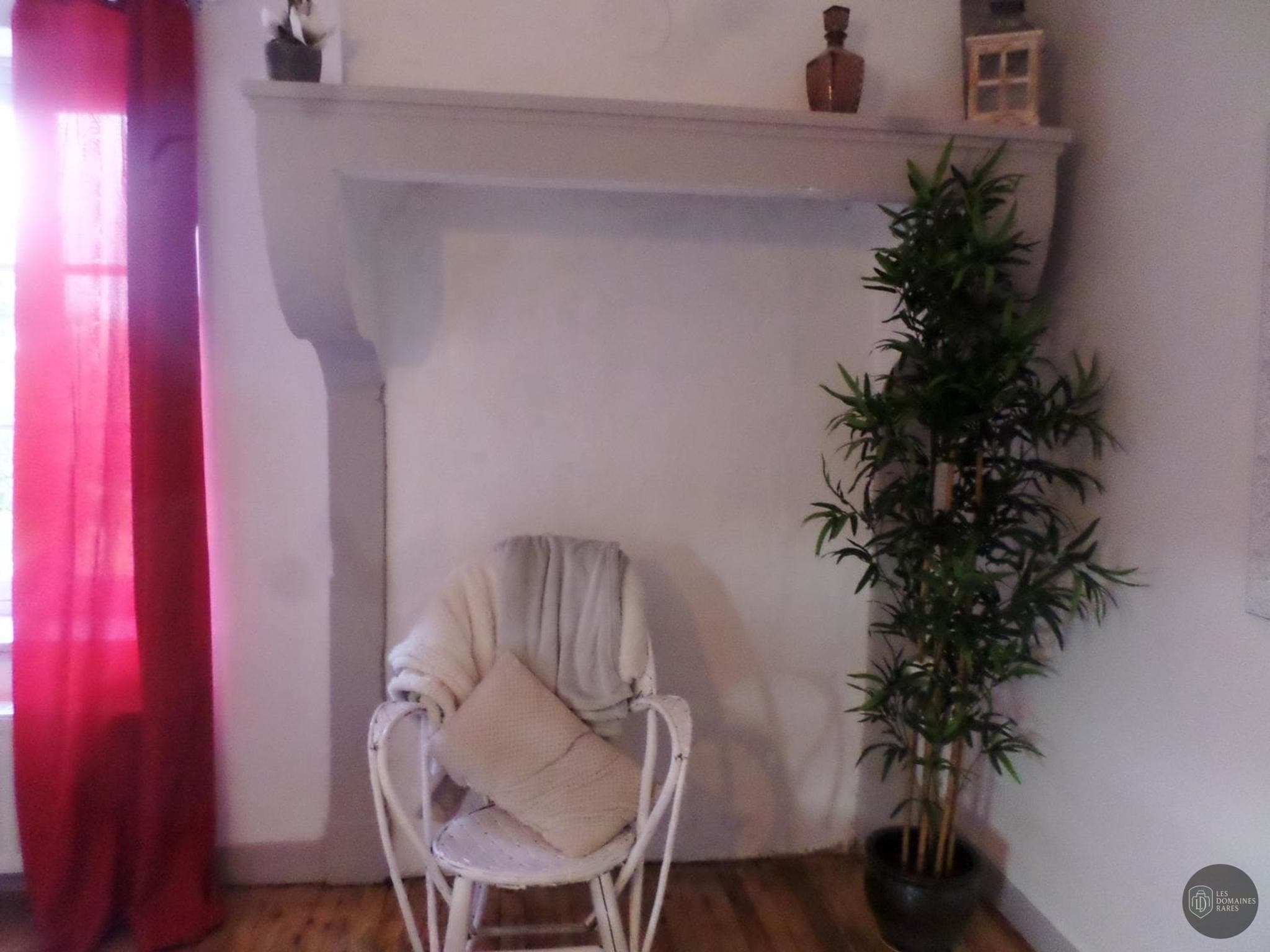 Espace intérieur de l'hôtel Les Marronniers en Bourgogne-Franche-Comté