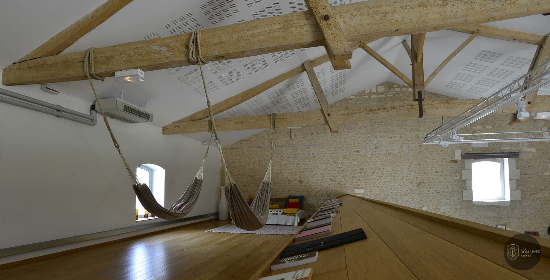Espace intérieur du lieu Les Modillons à Vindelle en Nouvelle-Aquitaine