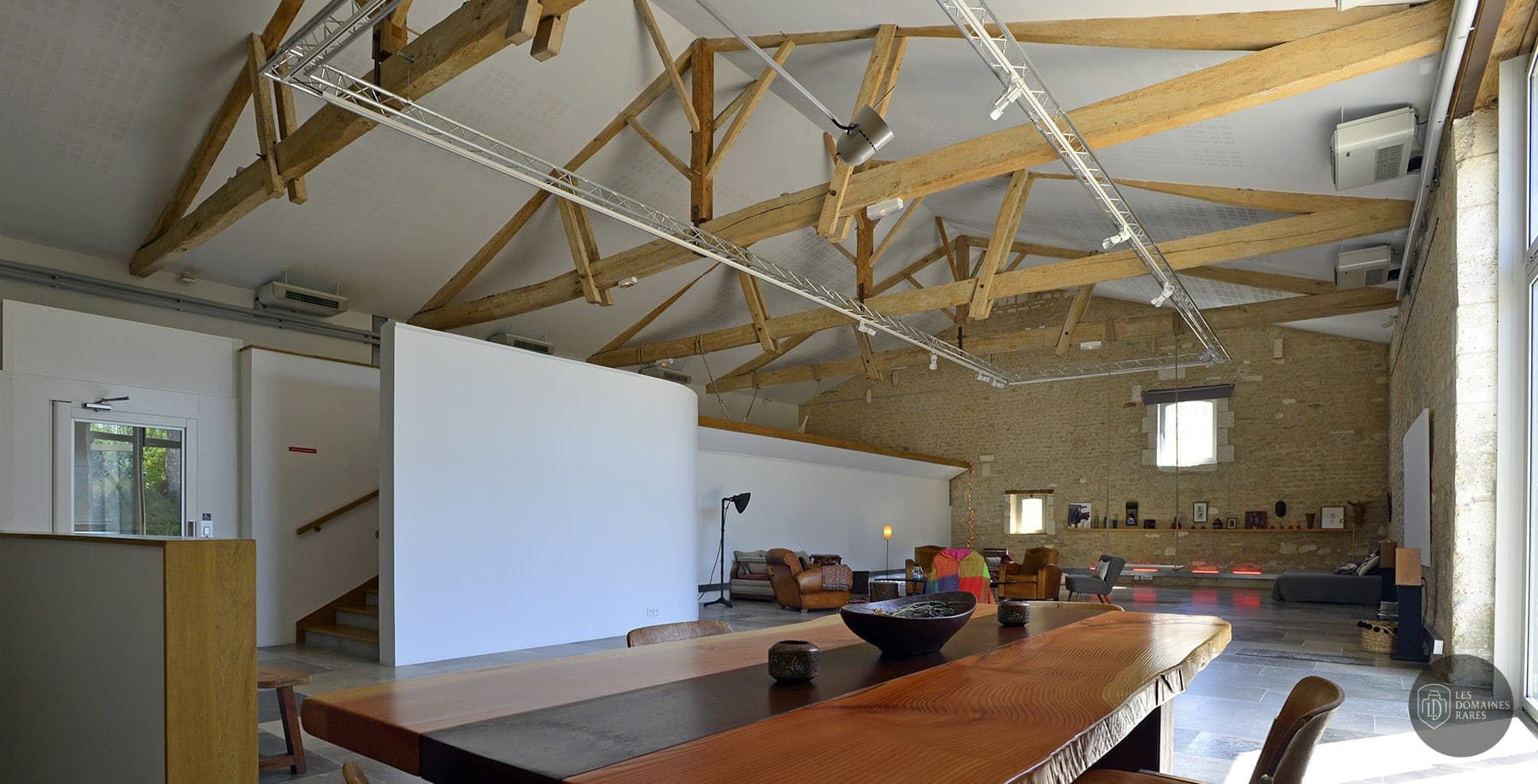 Espace intérieur du lieu Les Modillons à Vindelle en Nouvelle-Aquitaine