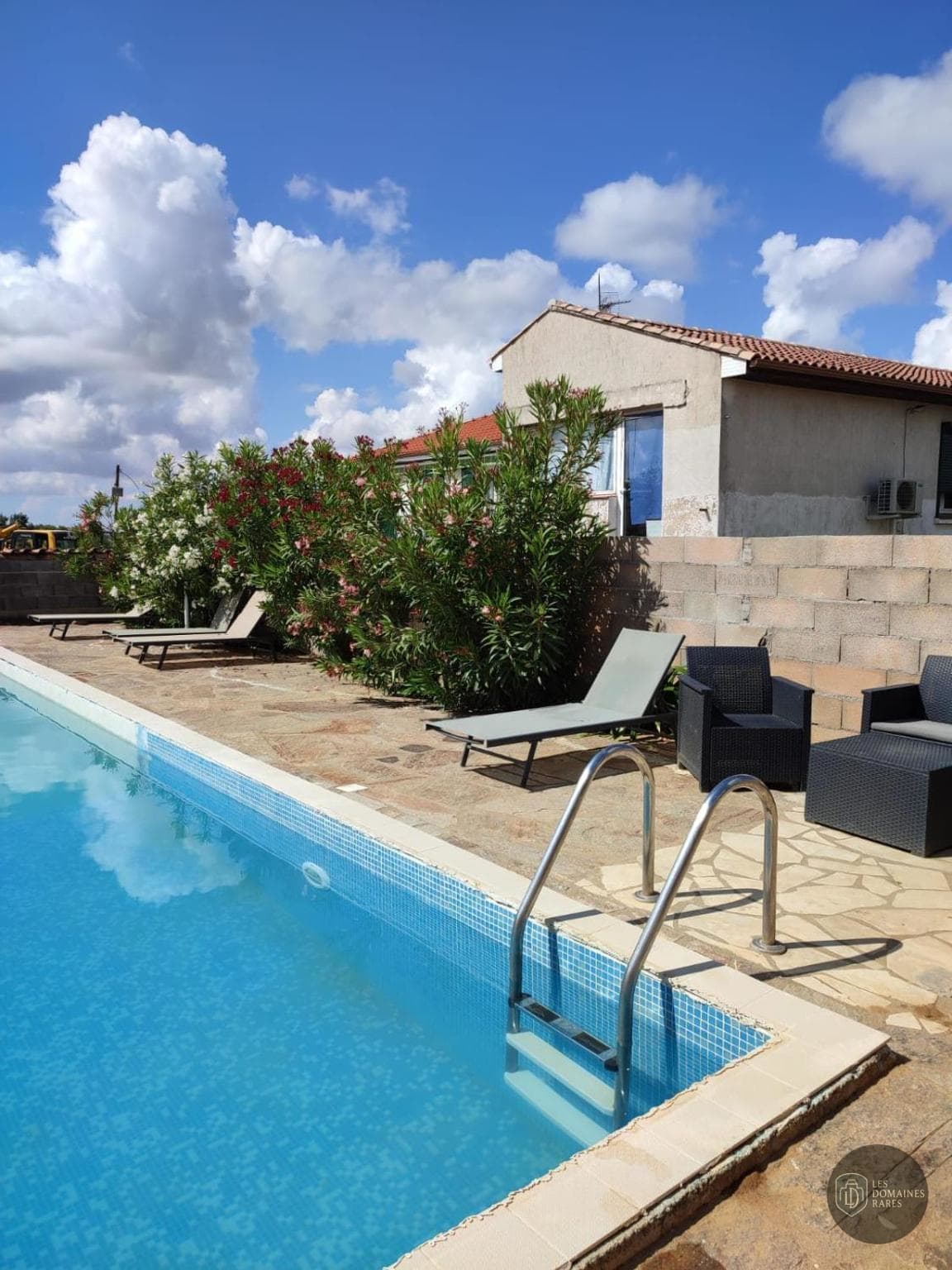 Piscine et activités de l'hôtel Les Olivades à Gap en Provence-Alpes-Côte d'Azur