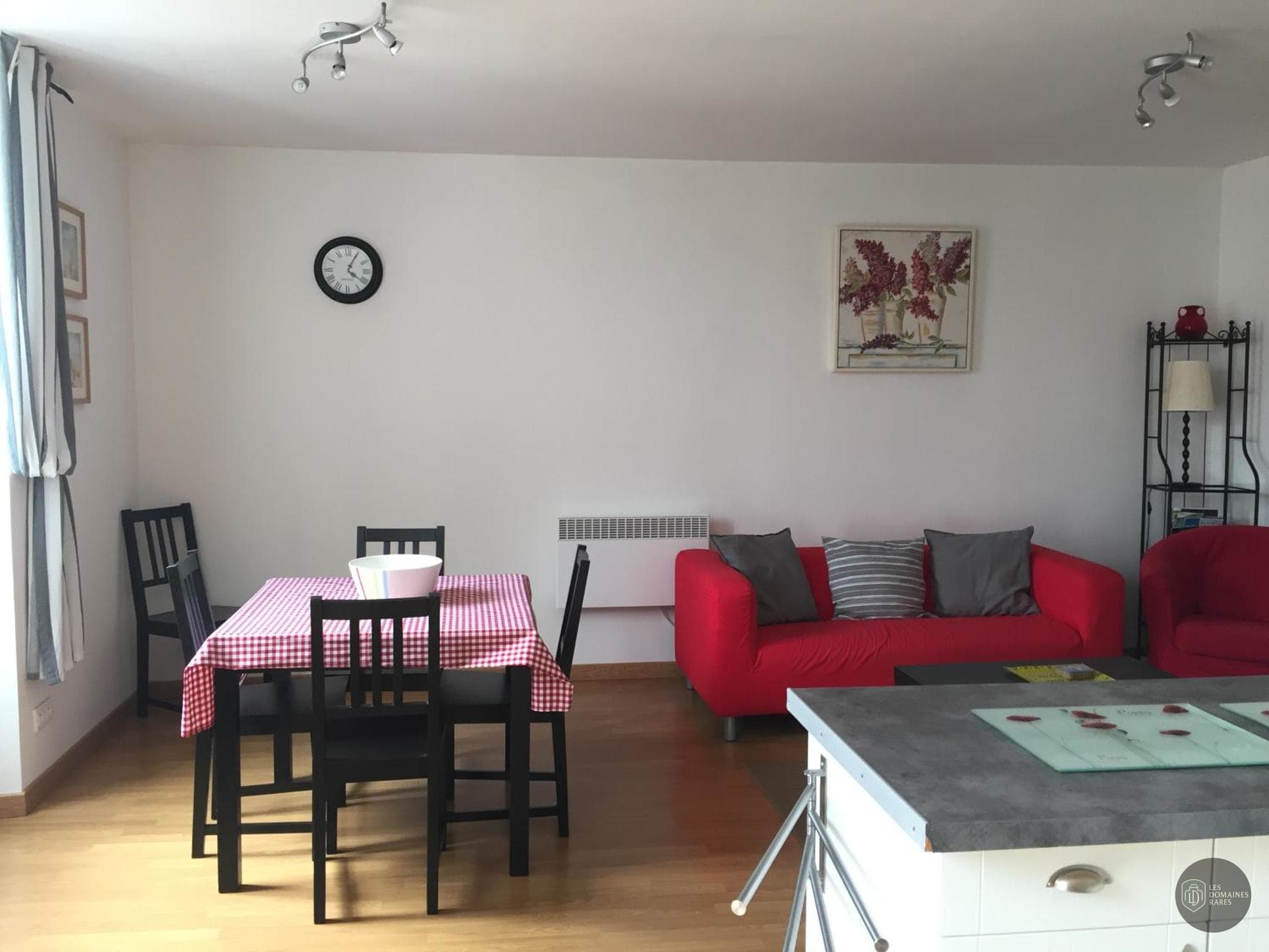Espace intérieur de la ferme Les Ombres en Île-de-France