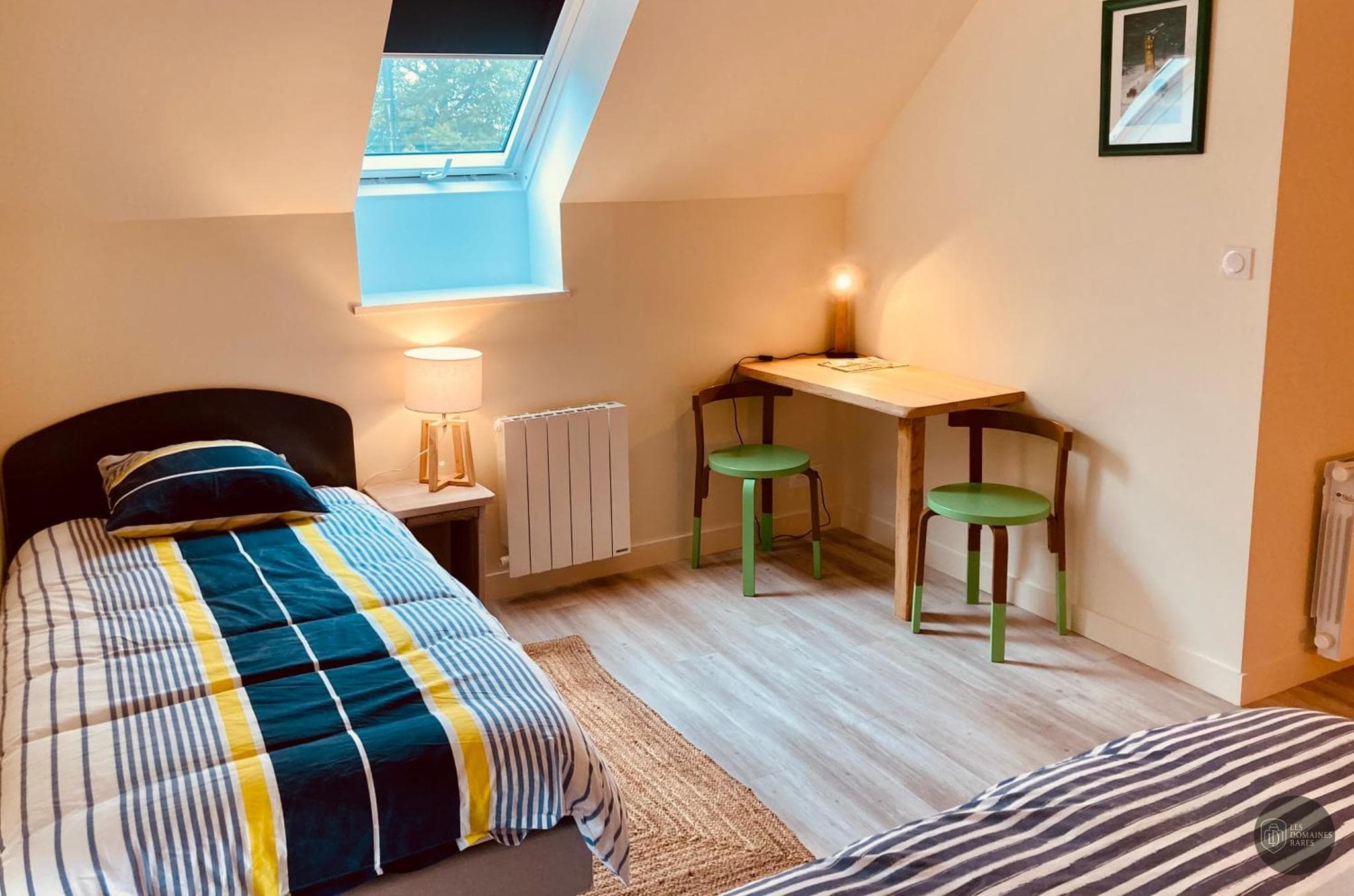 Chambre du lieu Les Pieds dans l'Herbe en Île-de-France - séminaire vanves