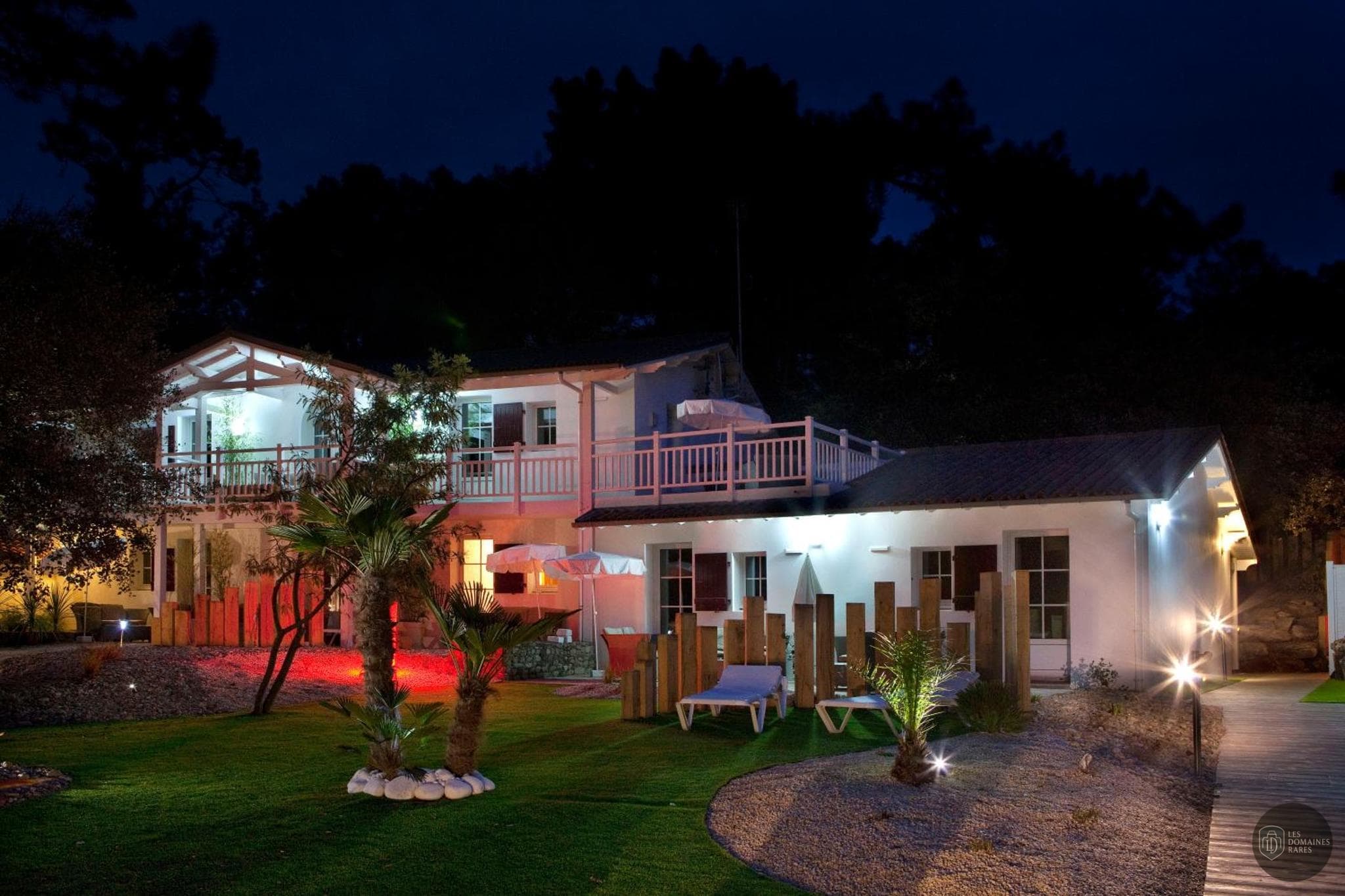 Vue extérieure de l'hôtel Les Prateaux en Pays de la Loire