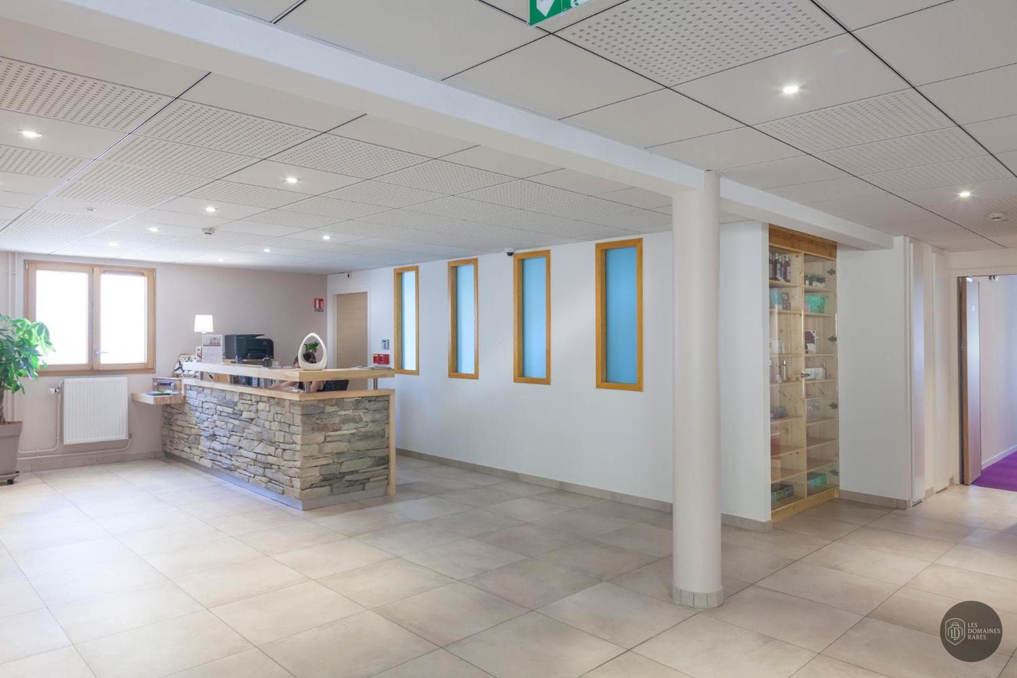 Espace intérieur de l'hôtel Les Rives Sauvages à Malbuisson en Bourgogne-Franche-Comté