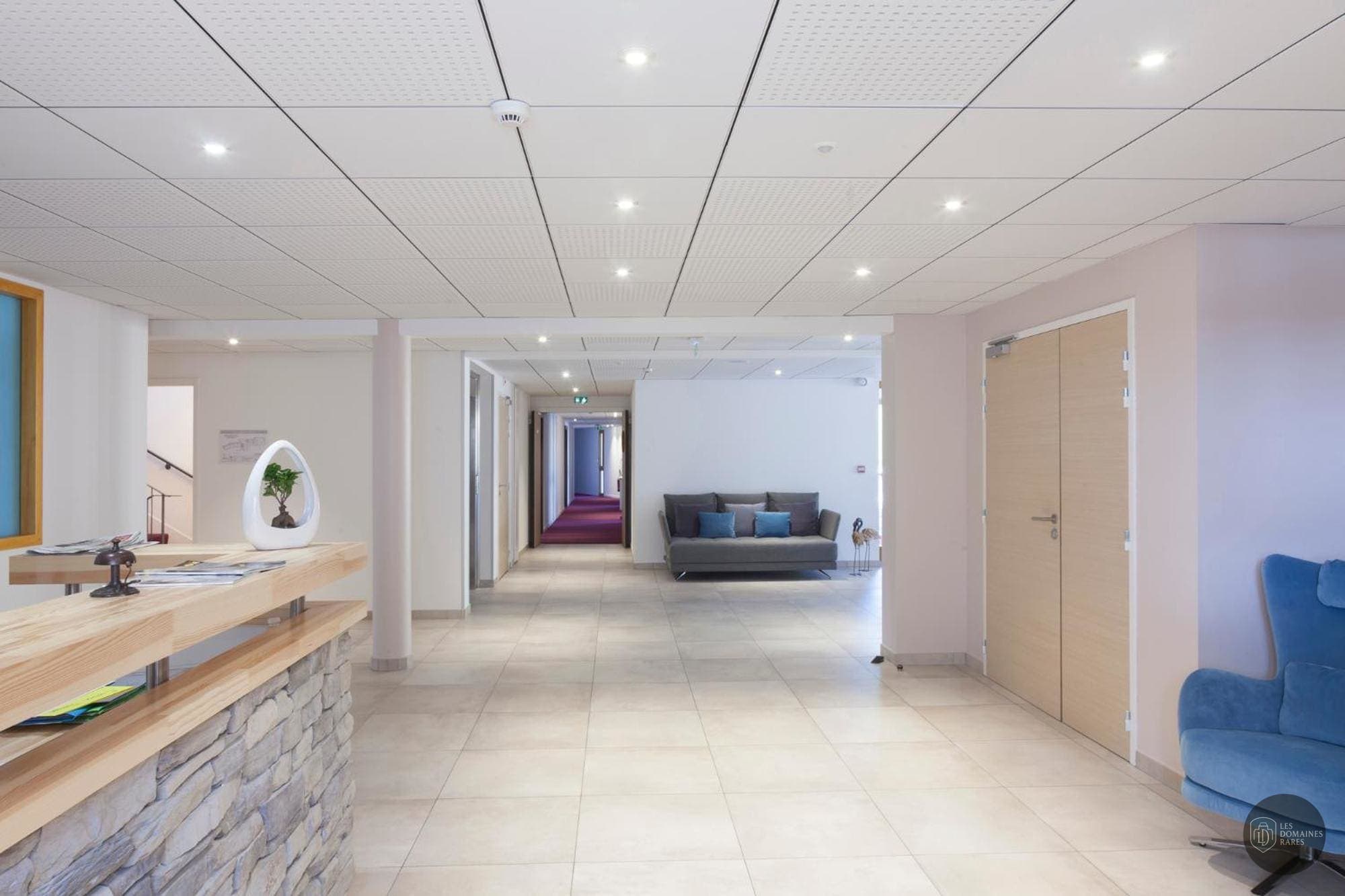 Espace intérieur de l'hôtel Les Rives Sauvages à Malbuisson en Bourgogne-Franche-Comté