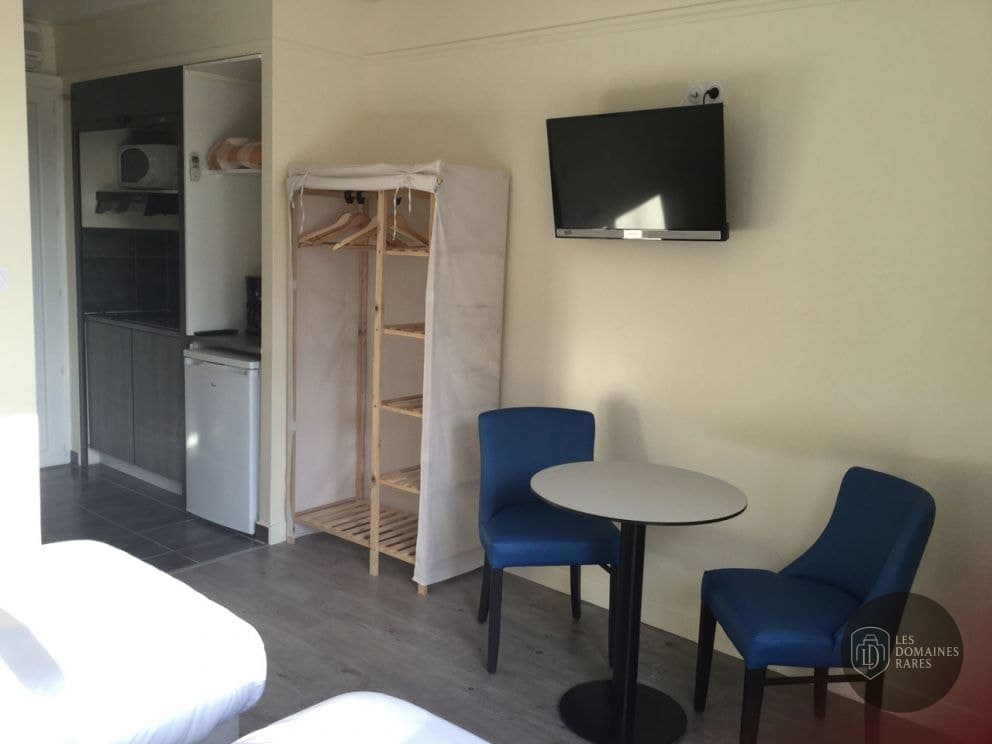 Chambre de l'hôtel Les Rocailles en Occitanie