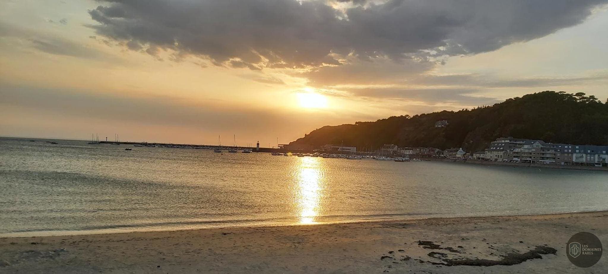 Vue extérieure du lieu Les Sables d'Or à Le en Hauts-de-France