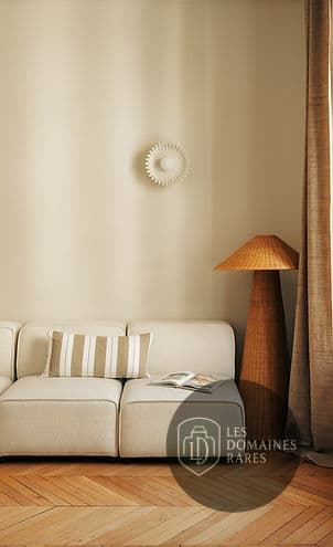 Salon canapé beige et lampe décorative