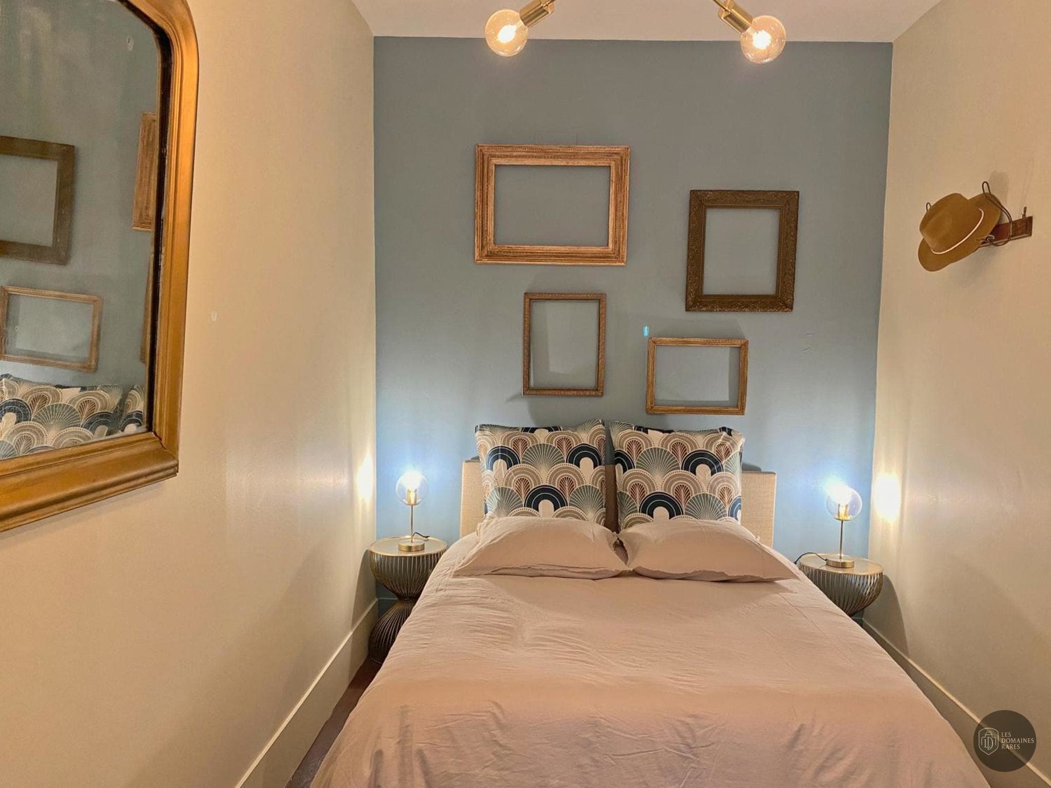 Chambre du salle de réception Les Salons de Camille à Marseille en Provence-Alpes-Côte d'Azur - séminaire bouches-du-rhône