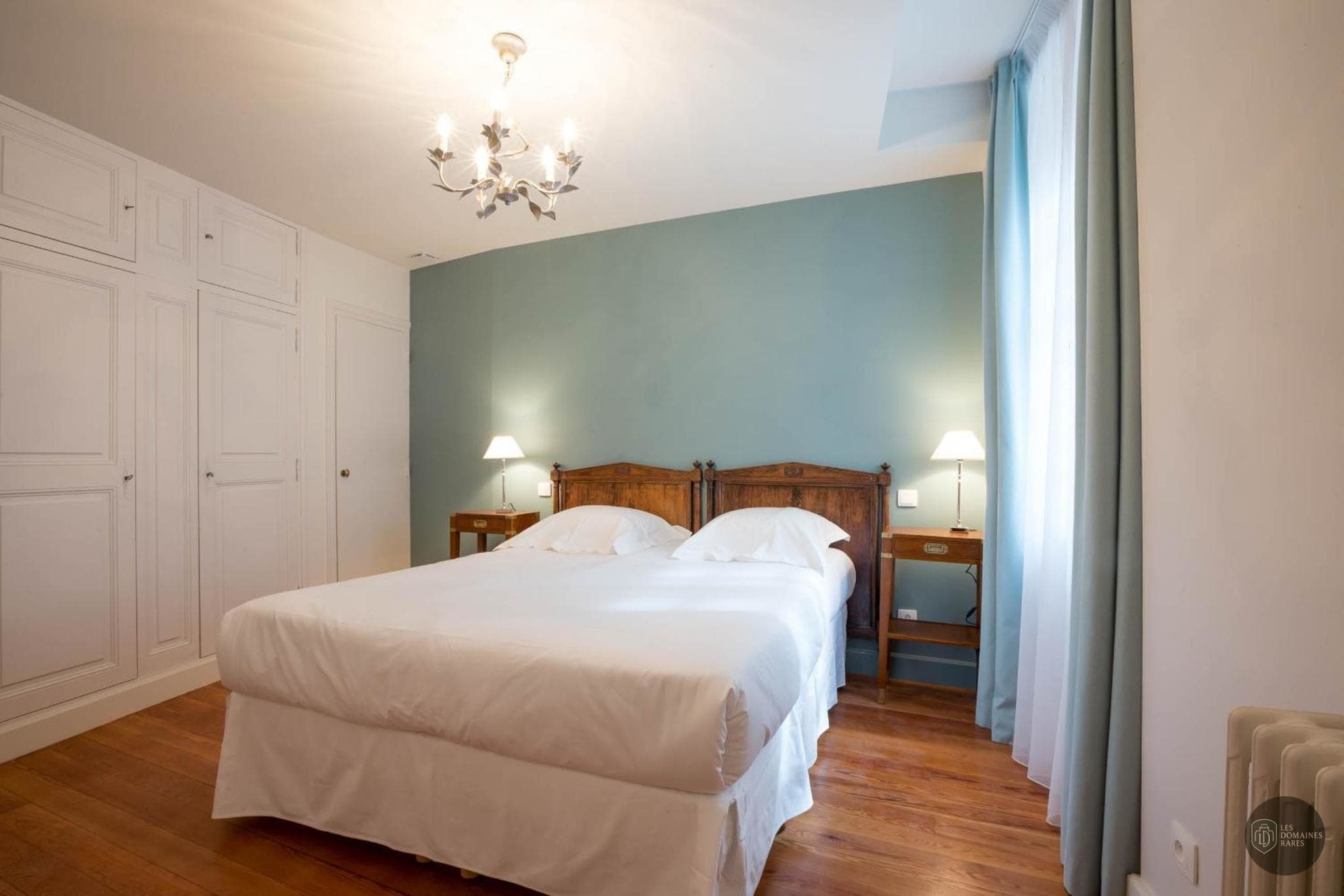 Chambre de l'hôtel Les Vignes Blanches à Beaucaire en Occitanie