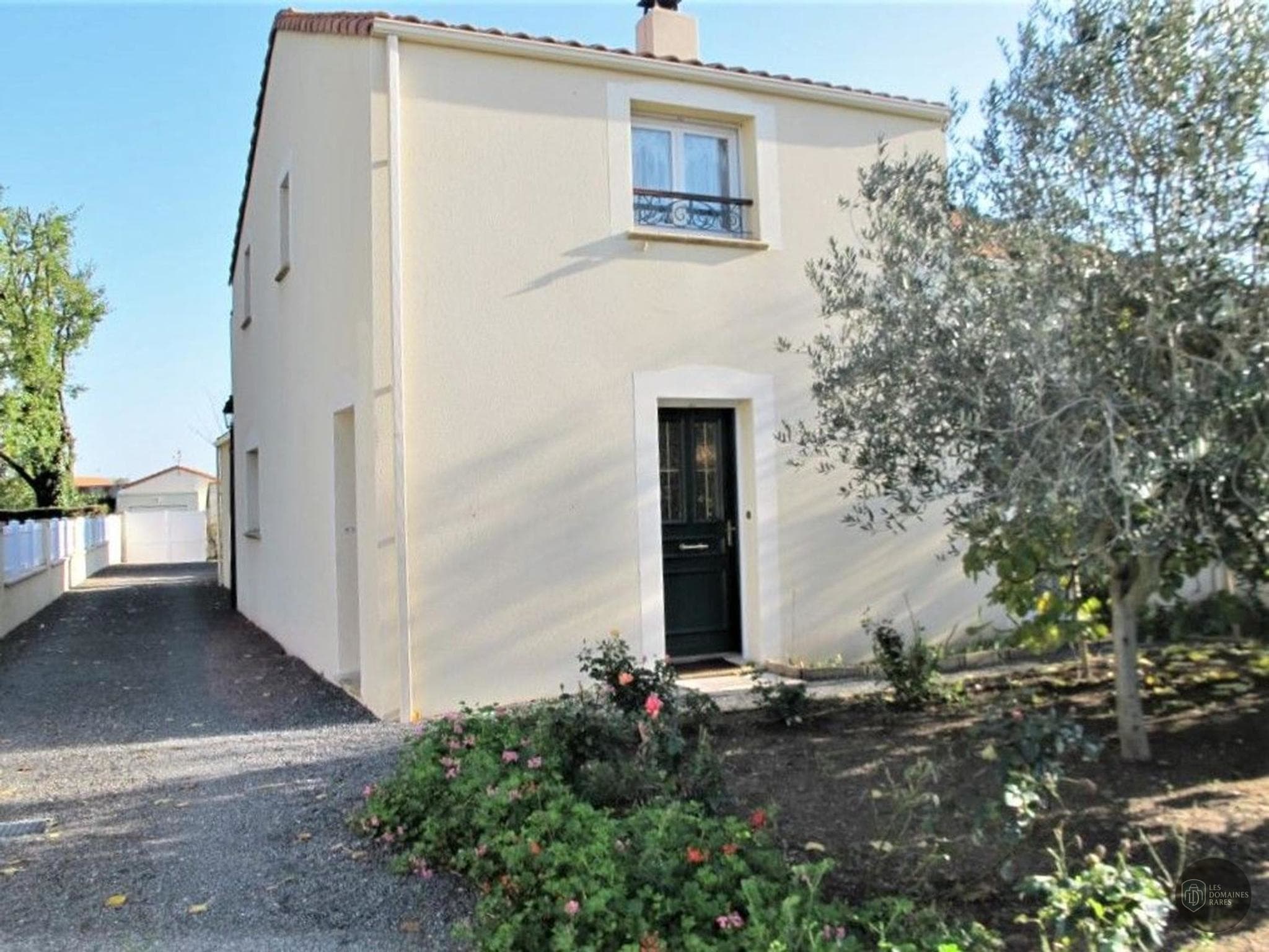 Vue extérieure du lieu Lieu Privé à Paris en Île-de-France