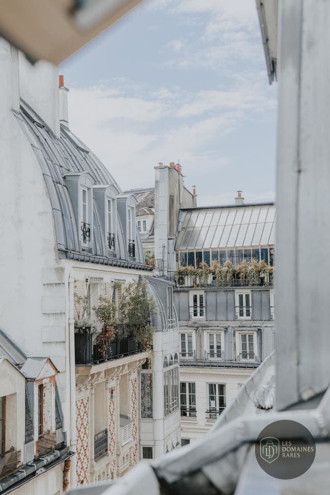 Vue extérieure de l'hôtel Lion d'Or en Nouvelle-Aquitaine