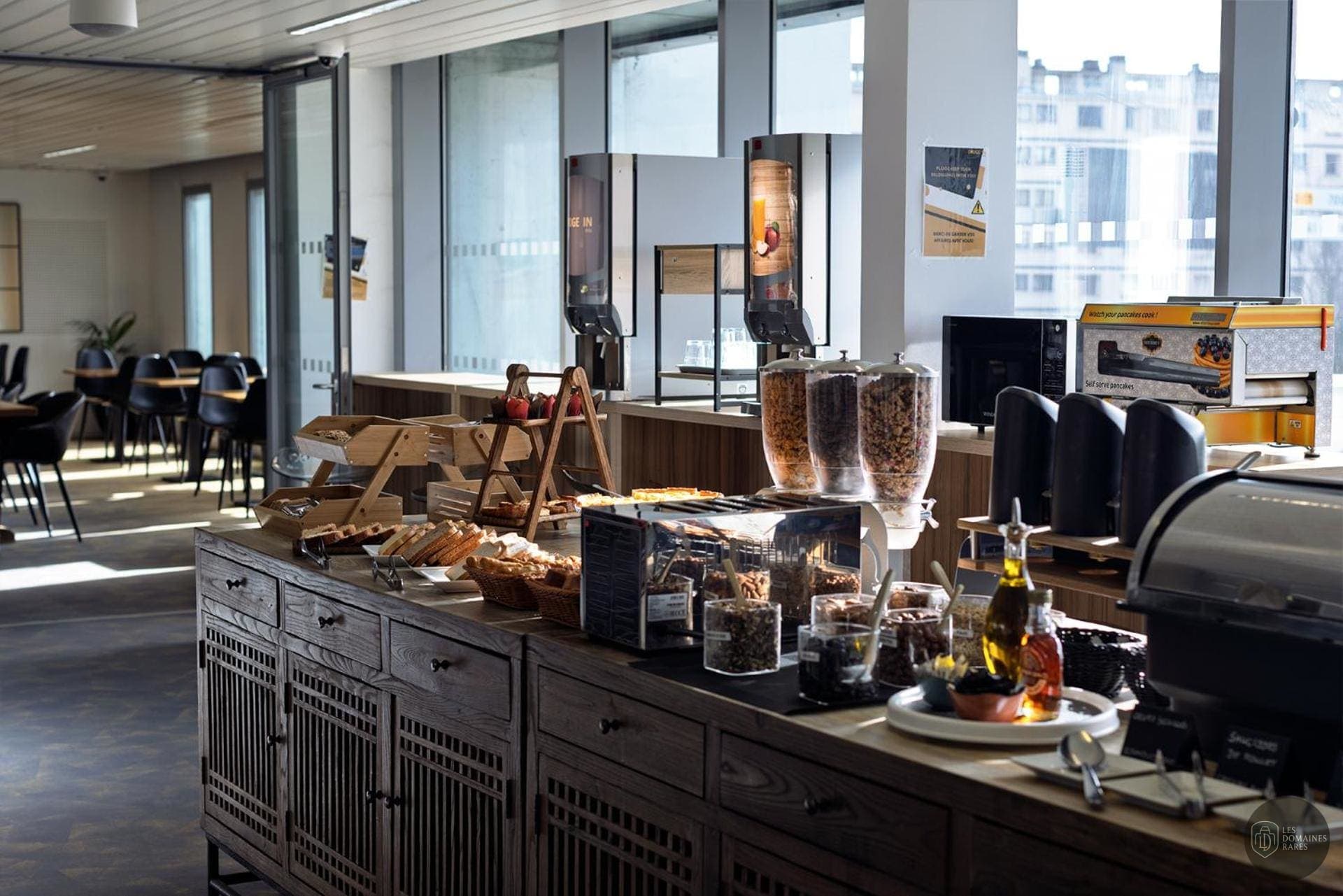 Vue extérieure de l'hôtel Lodge In Paris à Paris en Île-de-France