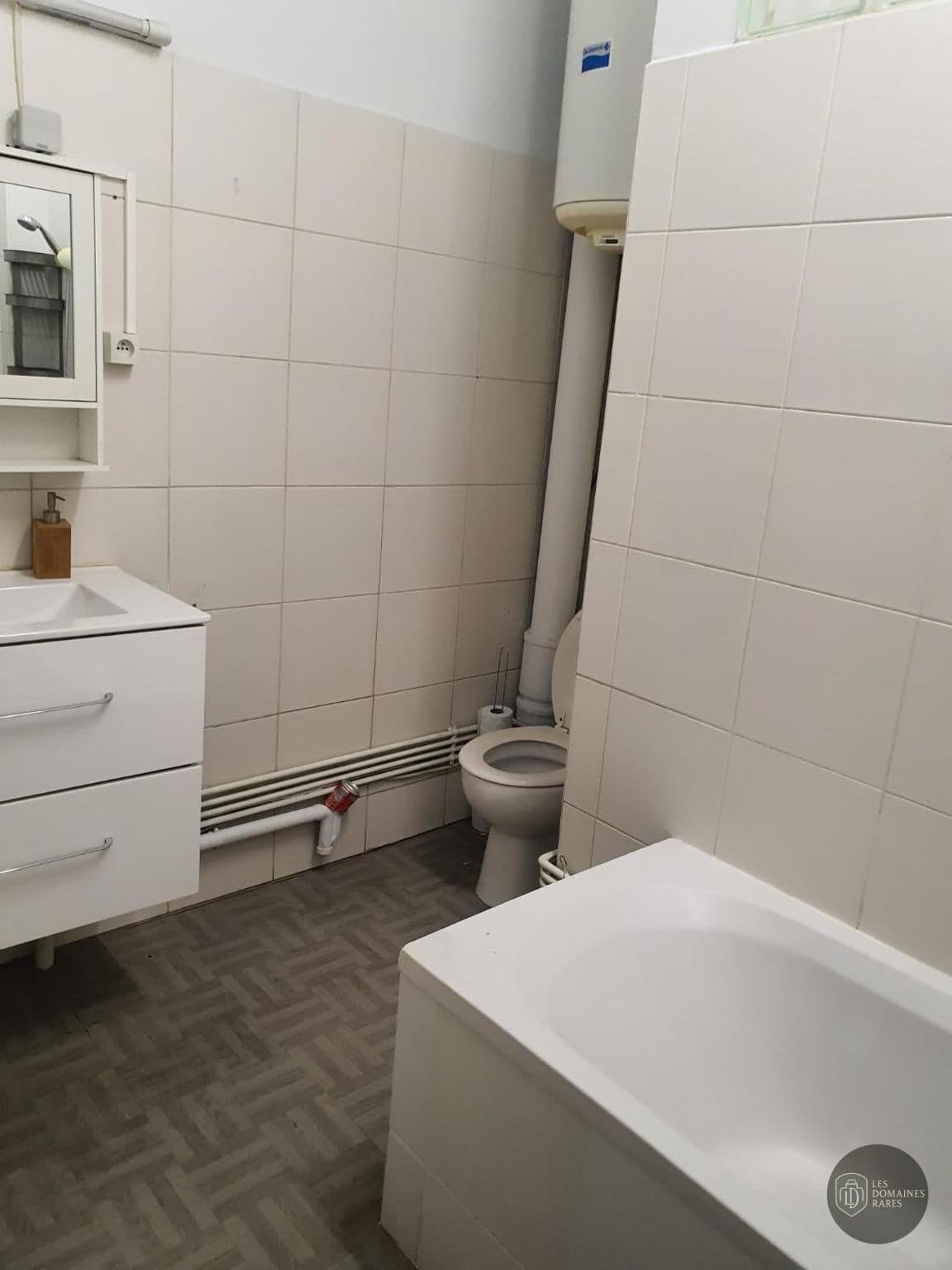Salle de bain du lieu Loft de Clichy à Clichy en Île-de-France