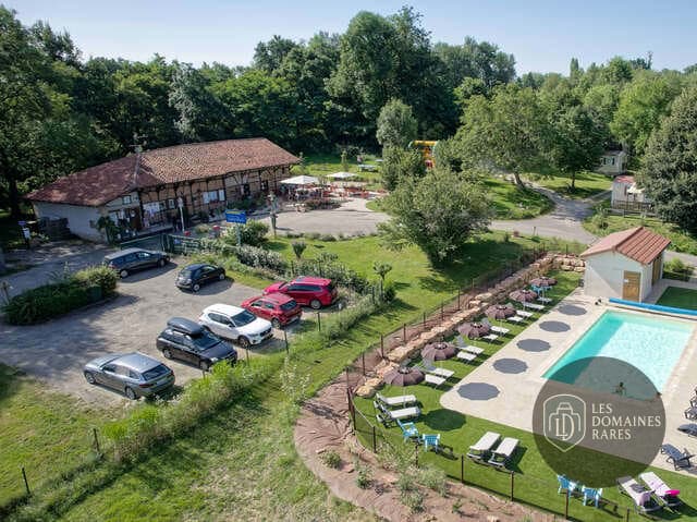 Vue extérieure du lieu MOB Coworking en Auvergne-Rhône-Alpes