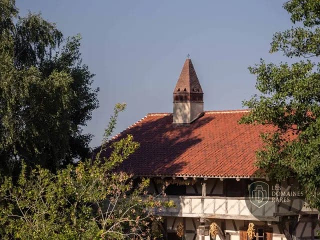 Vue extérieure du lieu MOB Coworking en Auvergne-Rhône-Alpes
