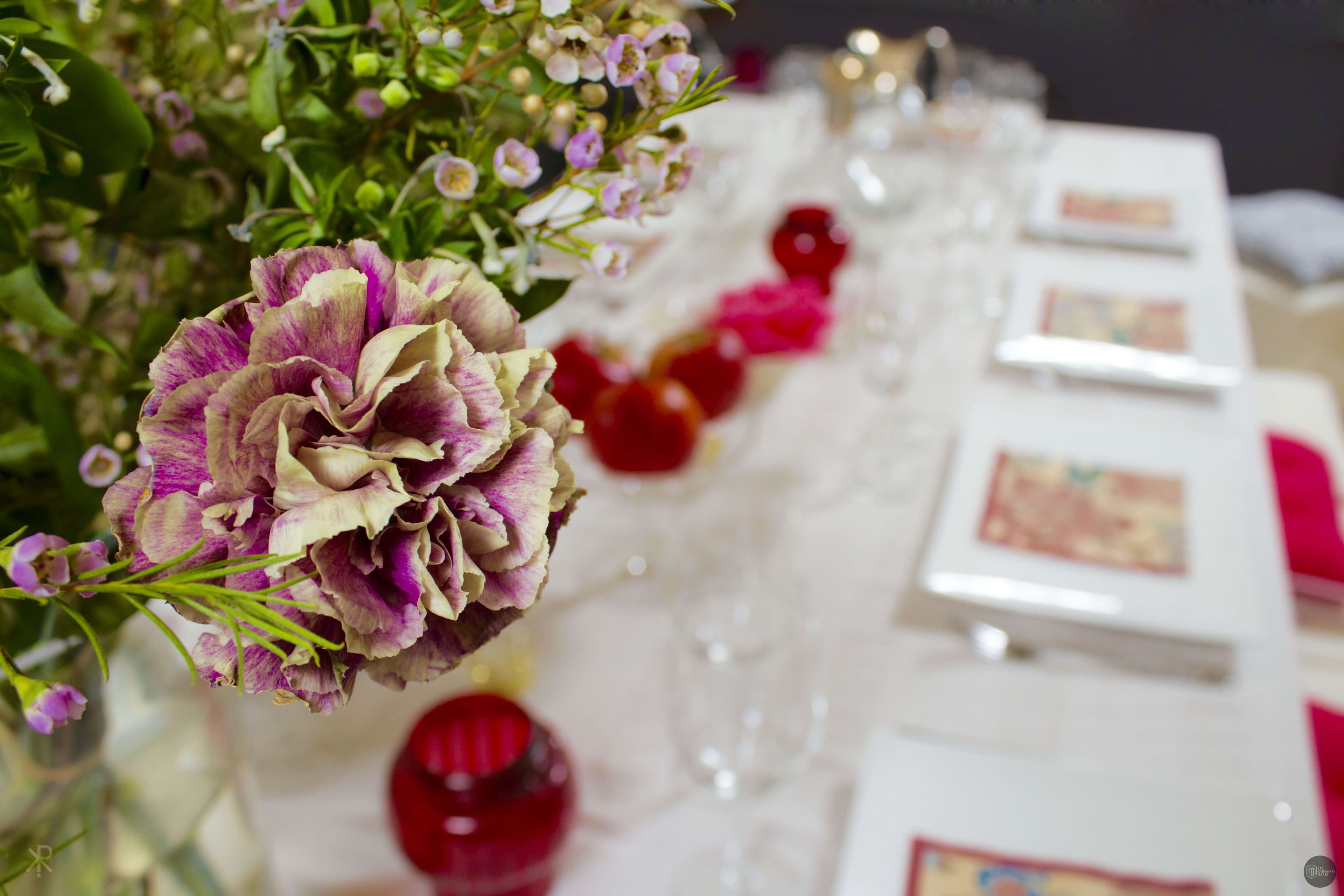 Décoration florale table salle à manger