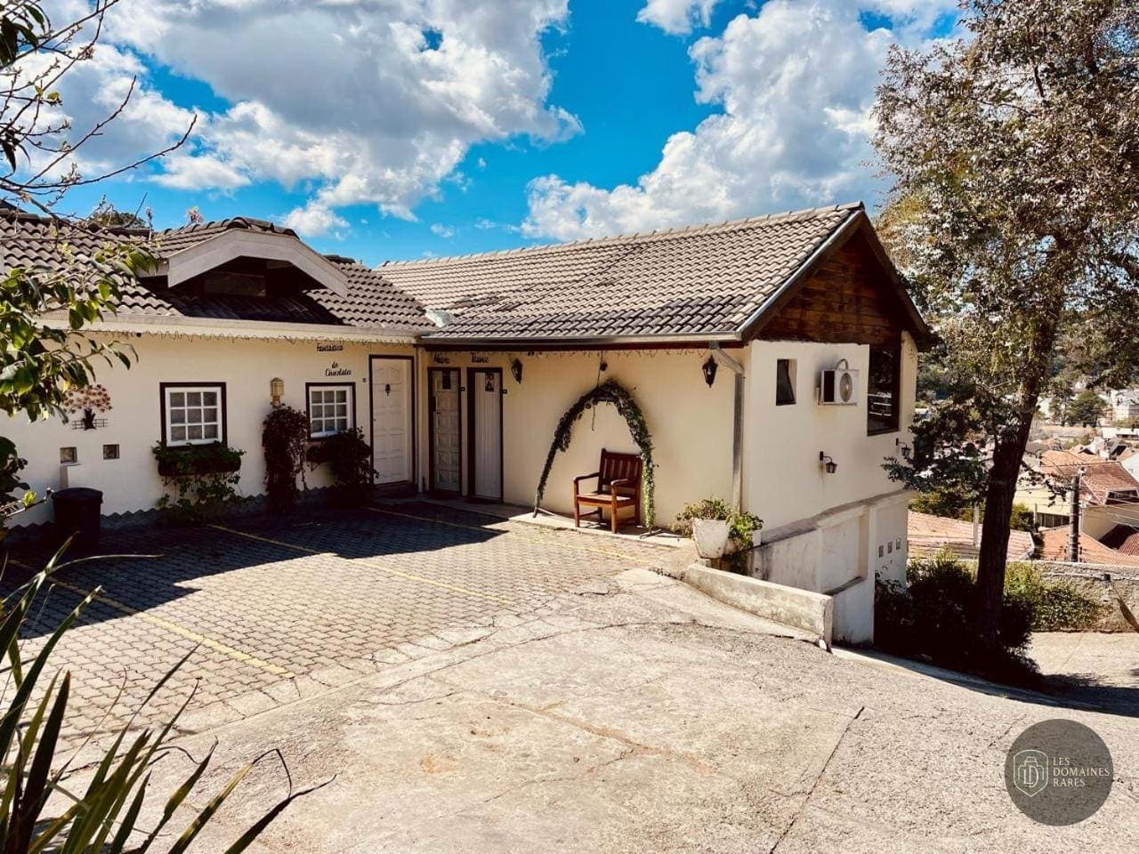 Vue extérieure du lieu Maison Ackerman à Saumur en Pays de la Loire