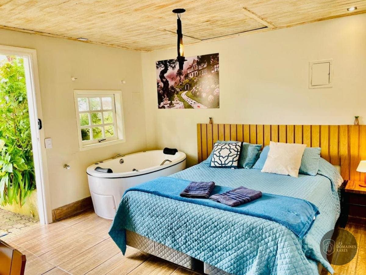 Vue extérieure du lieu Maison Ackerman à Saumur en Pays de la Loire