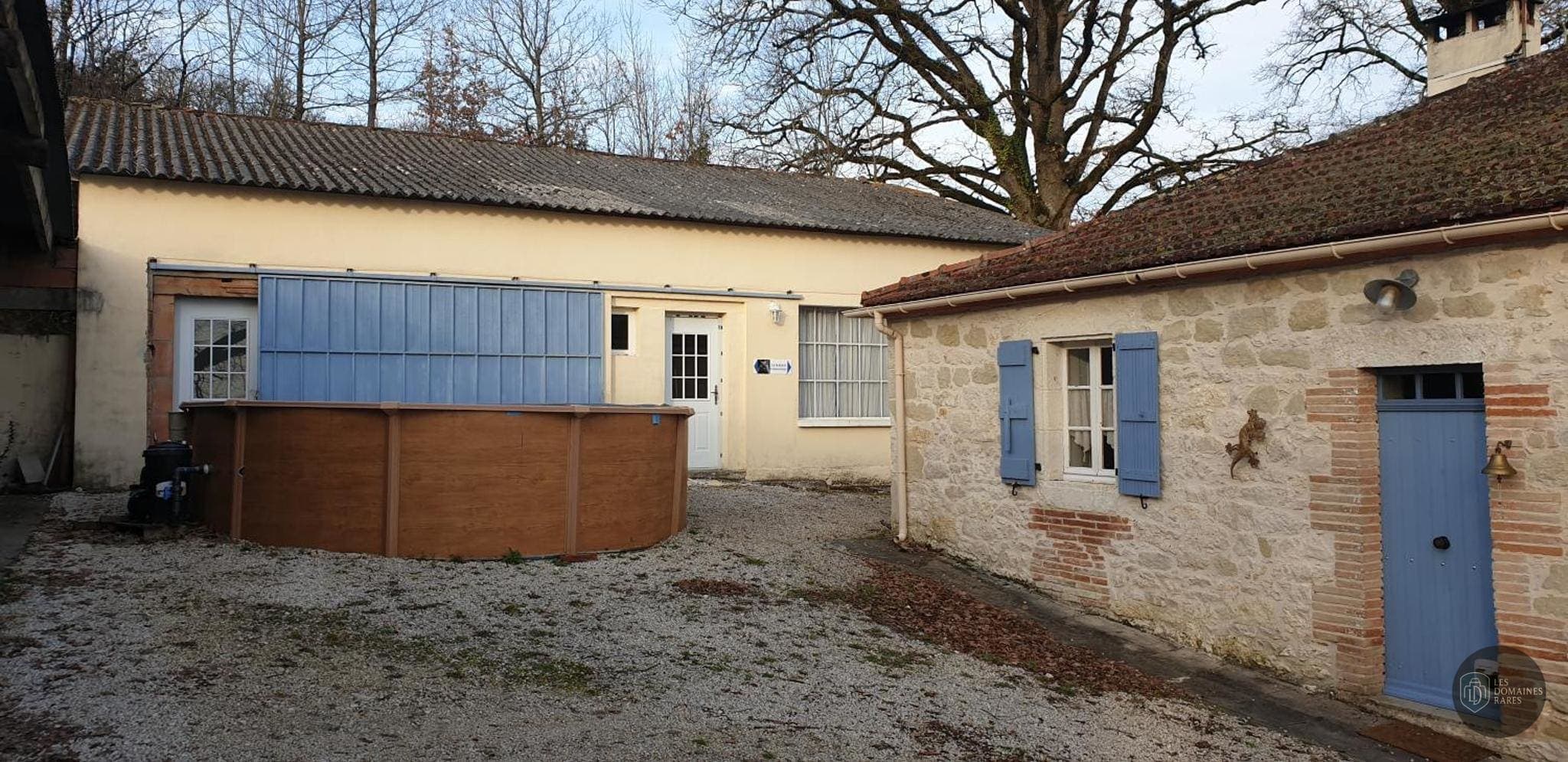 Maison Cazes — Extérieur