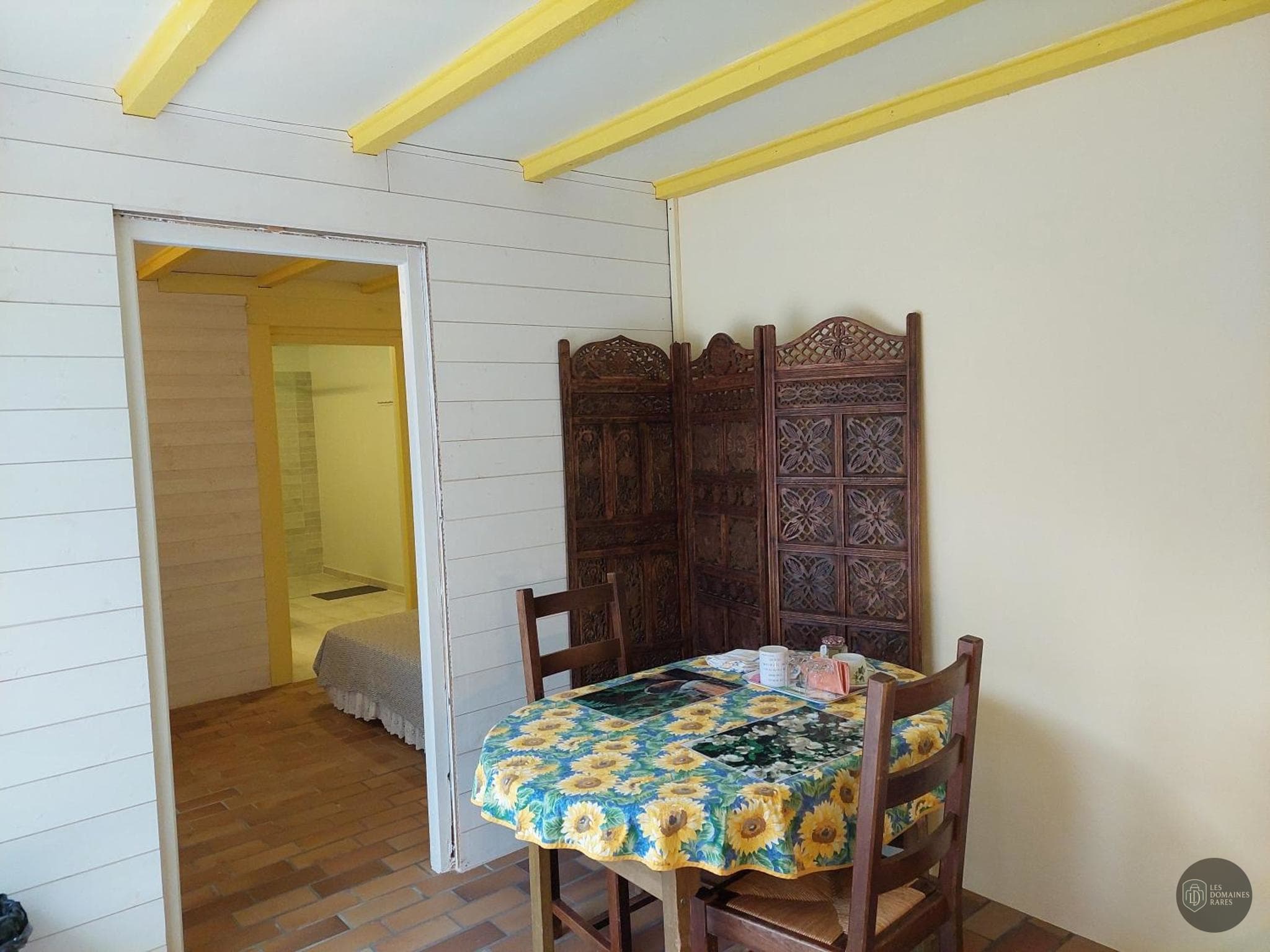 Vue extérieure du lieu Maison Gris en Île-de-France