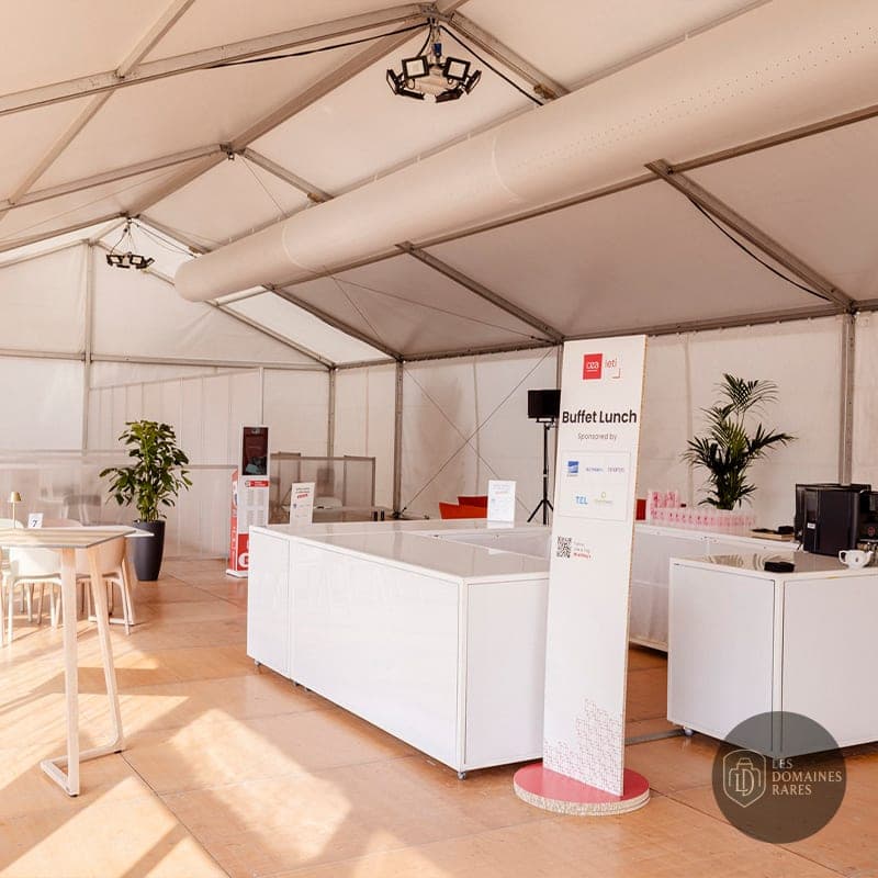 Tente événementielle avec buffet lunch