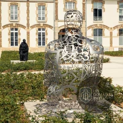 Vue extérieure du lieu Maison Ruinart à Reims en Grand Est