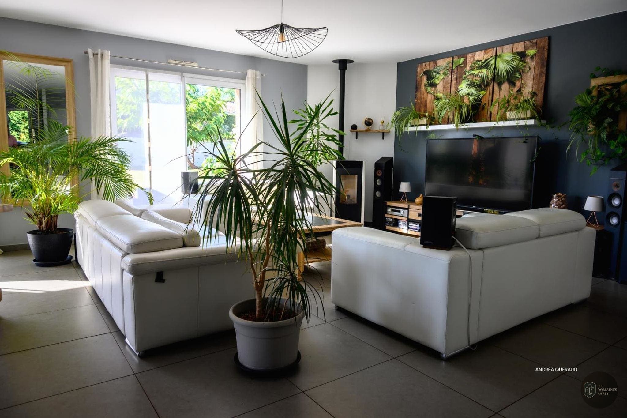 Vue extérieure du lieu Maison Sage en Île-de-France