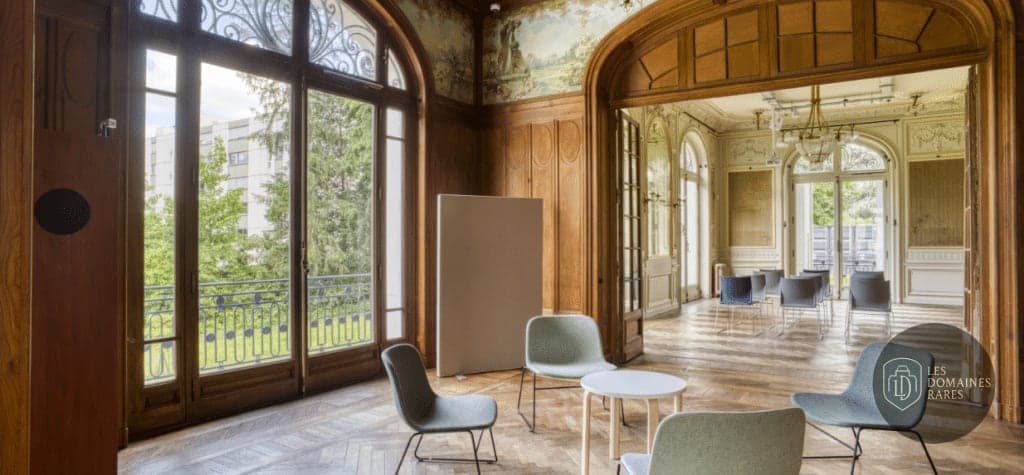 Salle de réunion avec espace détente