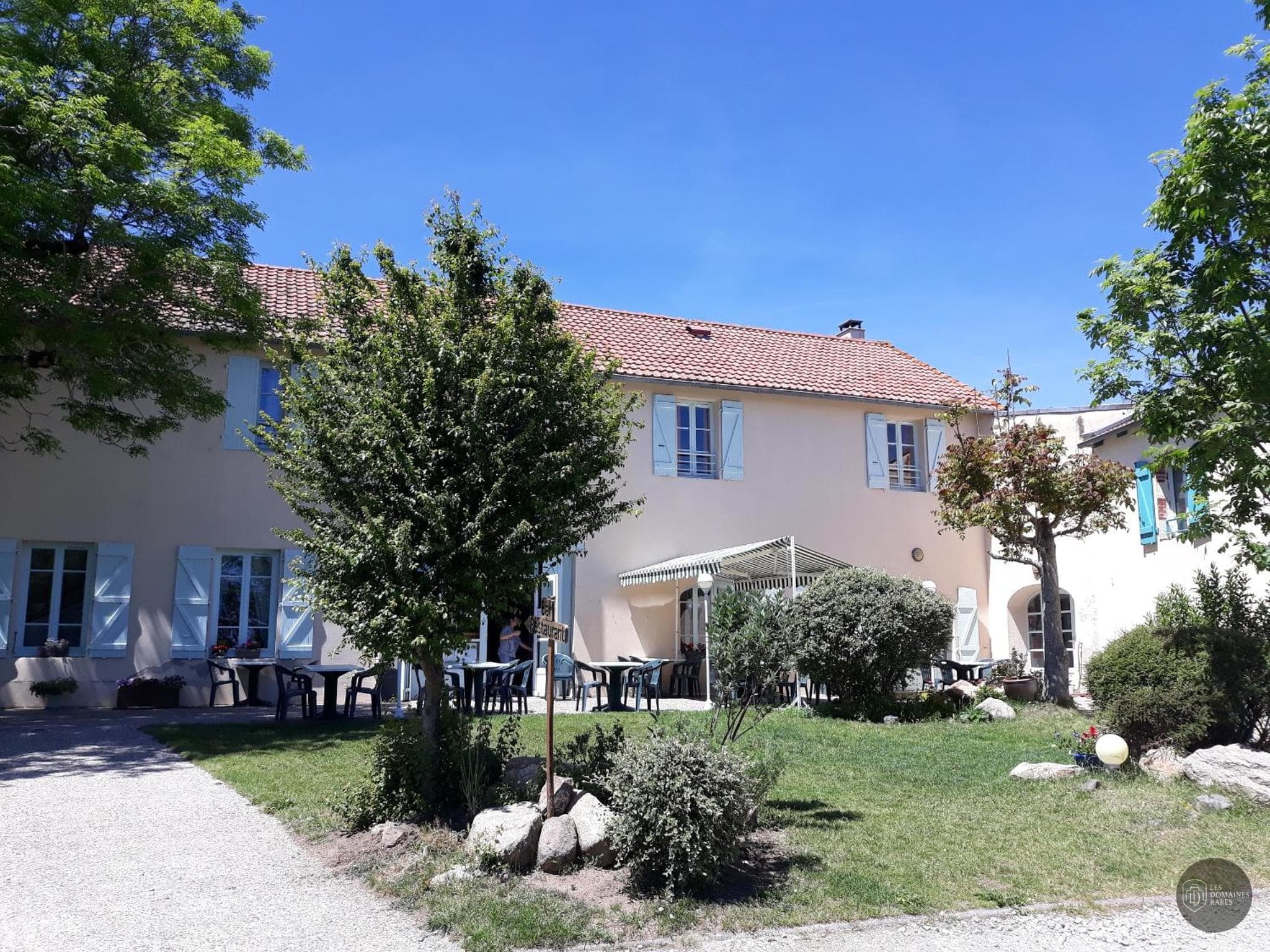 Vue extérieure du lieu Maison de la Monne en Auvergne-Rhône-Alpes