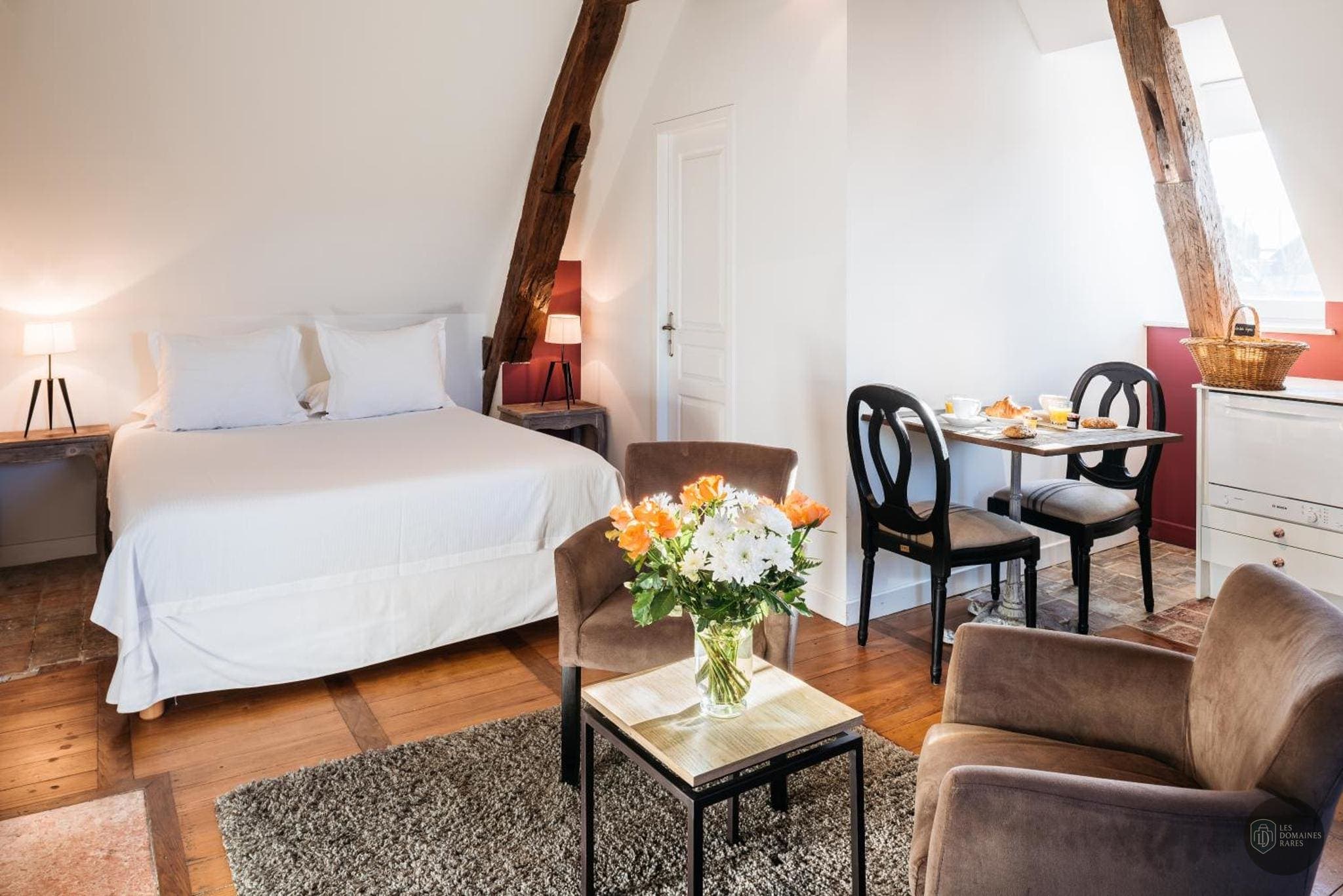 Vue extérieure de l'hôtel Maison des Courtines à Beaune en Bourgogne-Franche-Comté