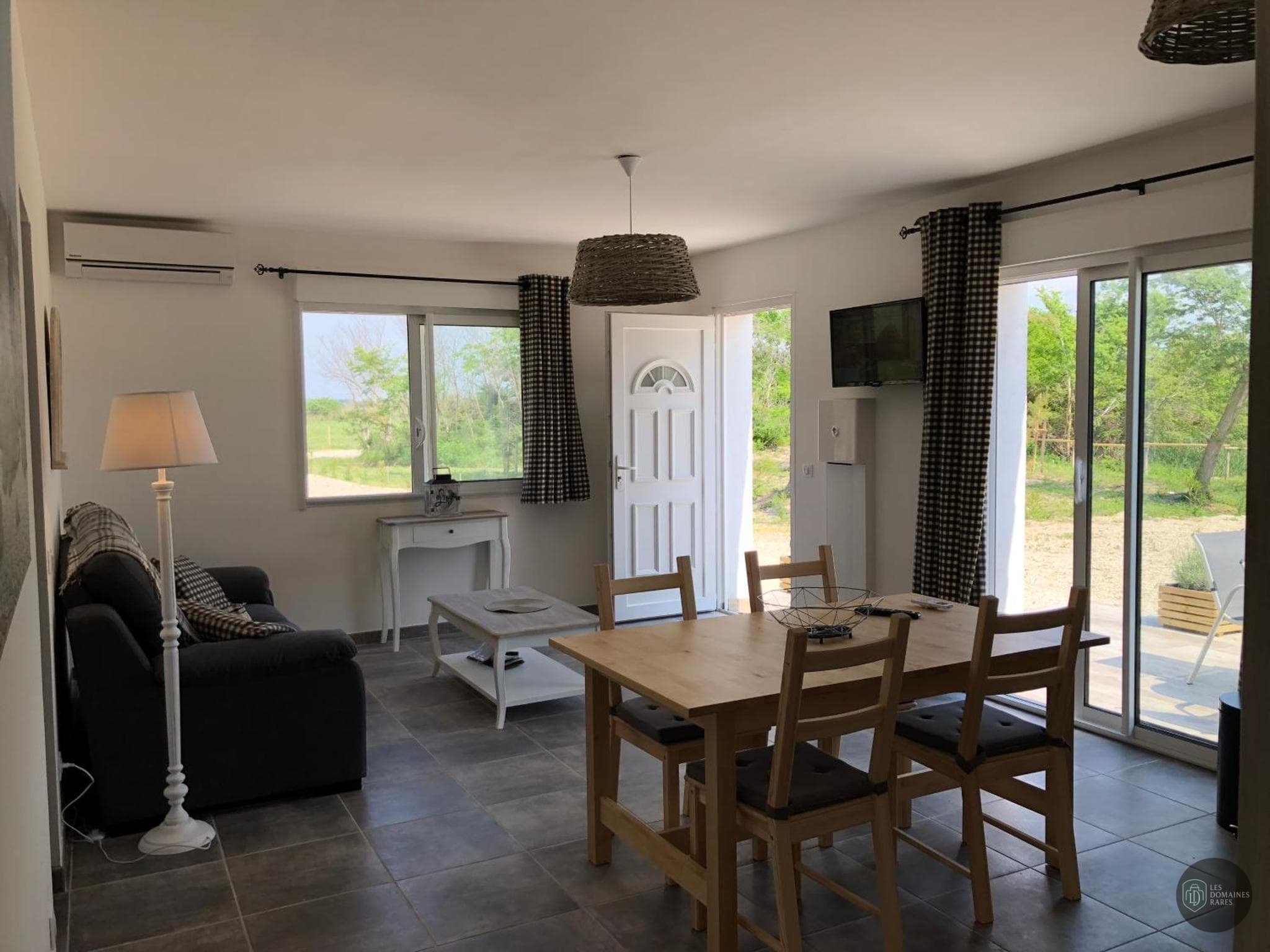 Manade Cavallini — vue 3