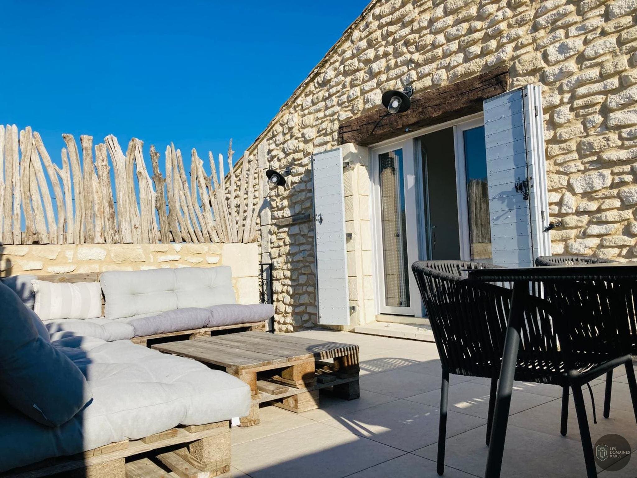 Vue extérieure du domaine Manade des Termes à Mauguio en Occitanie