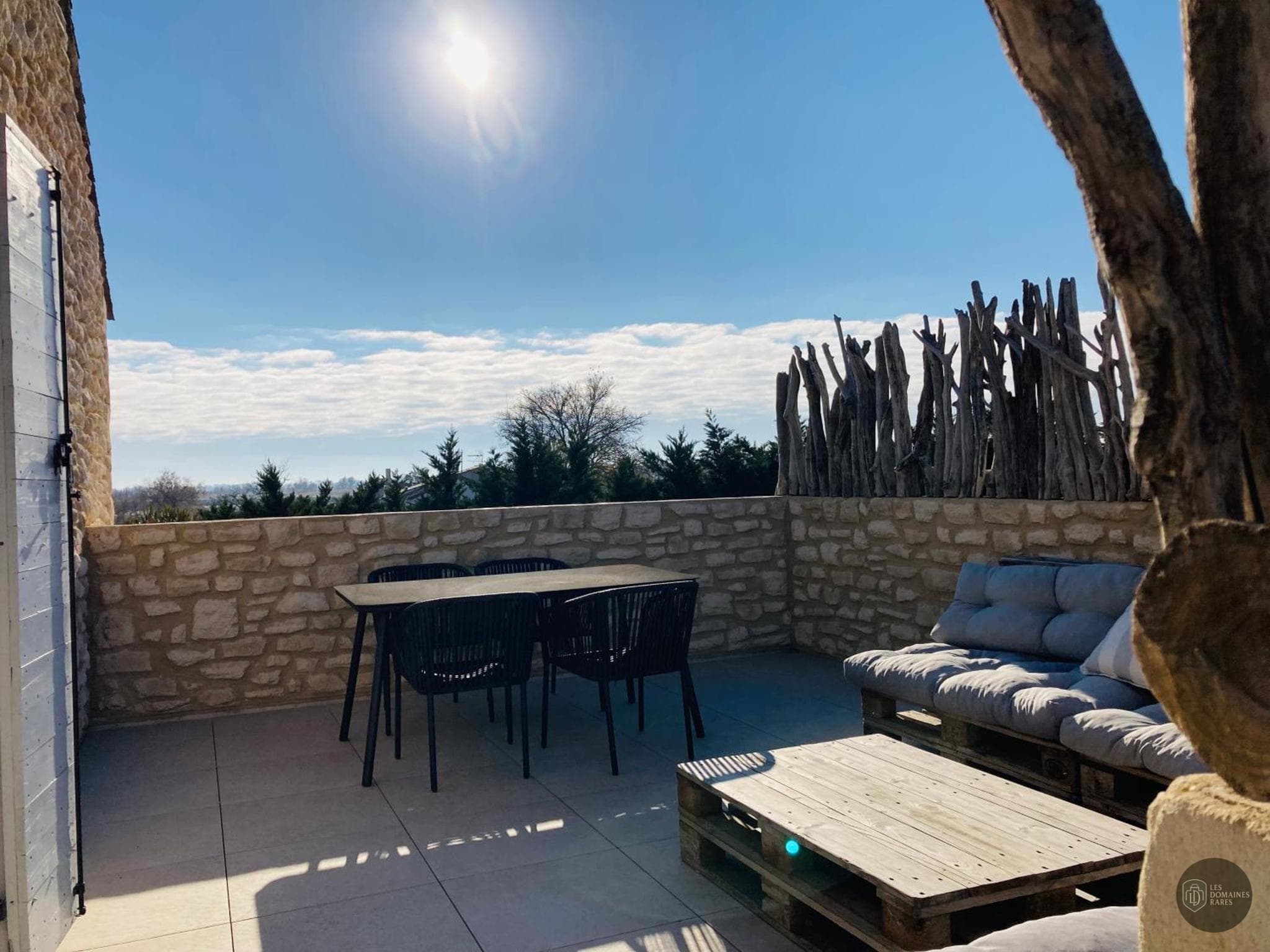 Vue extérieure du domaine Manade des Termes à Mauguio en Occitanie