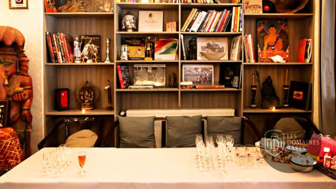 Restaurant du lieu Mangalore Lounge à La en Île-de-France