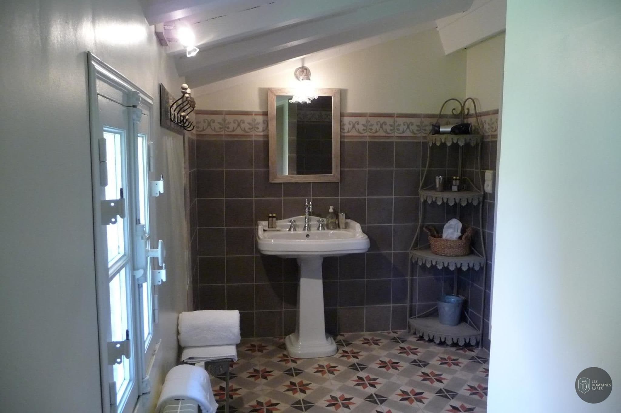 Salle de bain du manoir Manoir Saint Clair à Balma en Occitanie