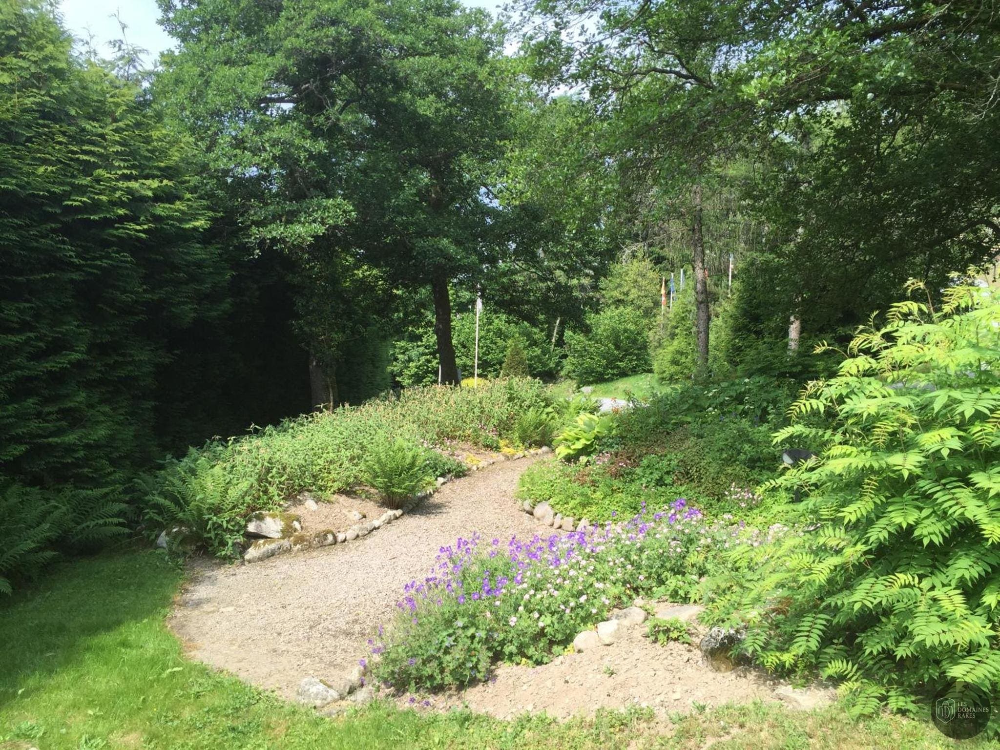 Vue extérieure du manoir Manoir au Lac à La en Grand Est