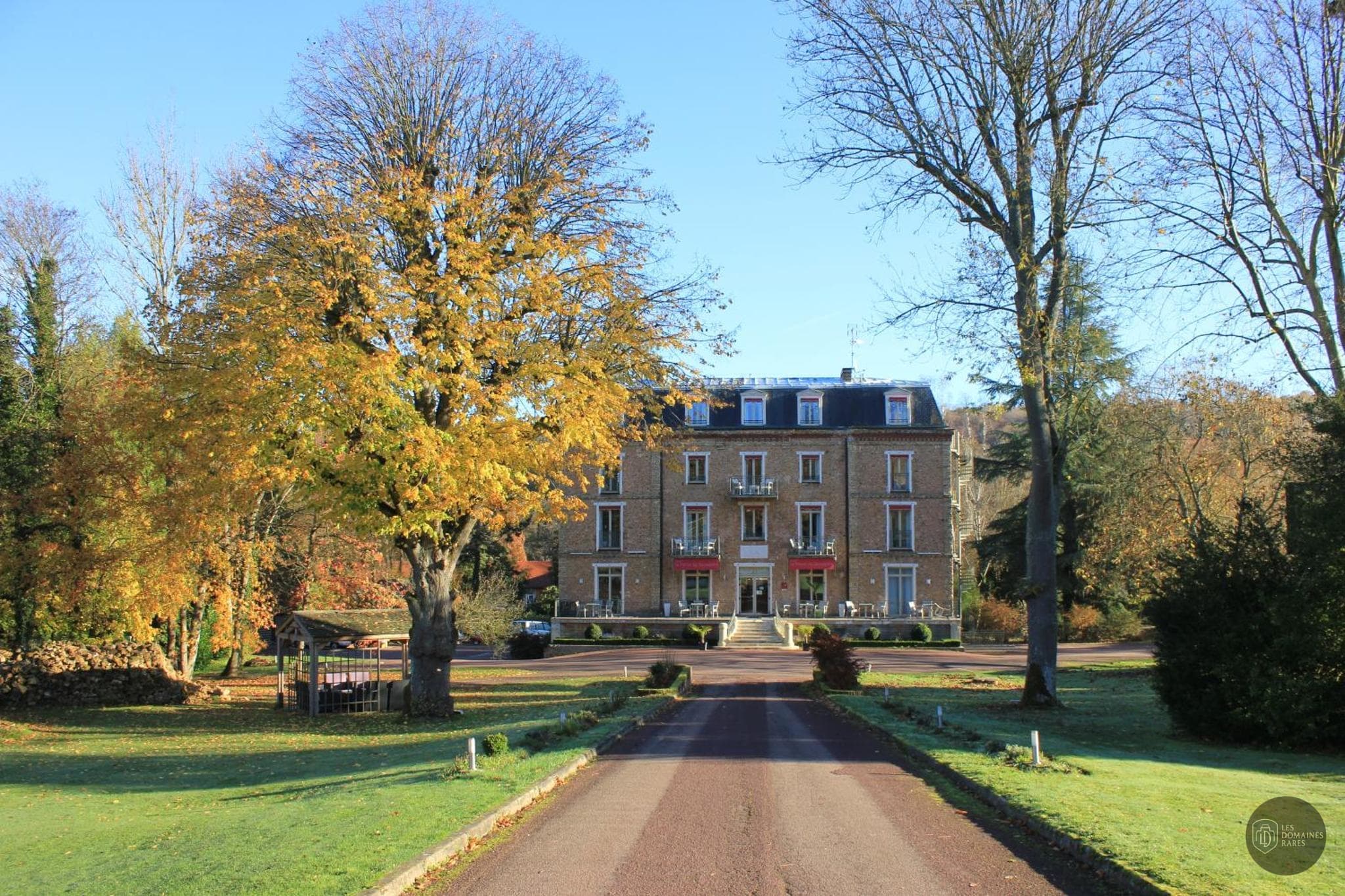 Vue extérieure du manoir Manoir de Sauvegrain en Île-de-France