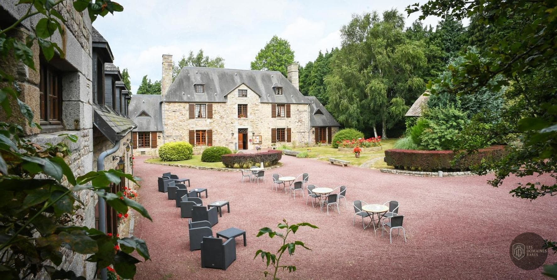 Vue extérieure du manoir Manoir de l'Acherie en Normandie
